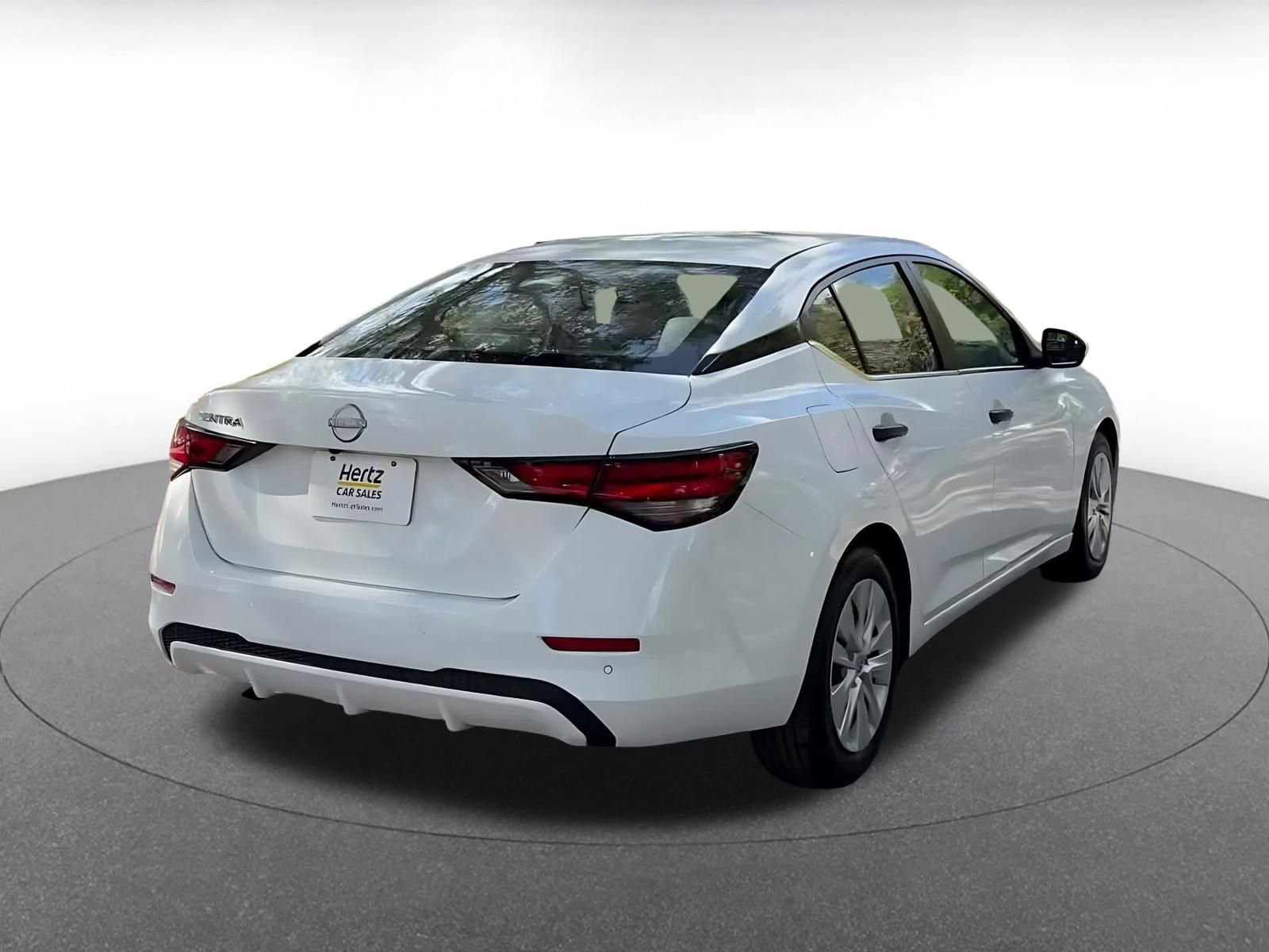 Thumbnail: 2025 Nissan Sentra - 14