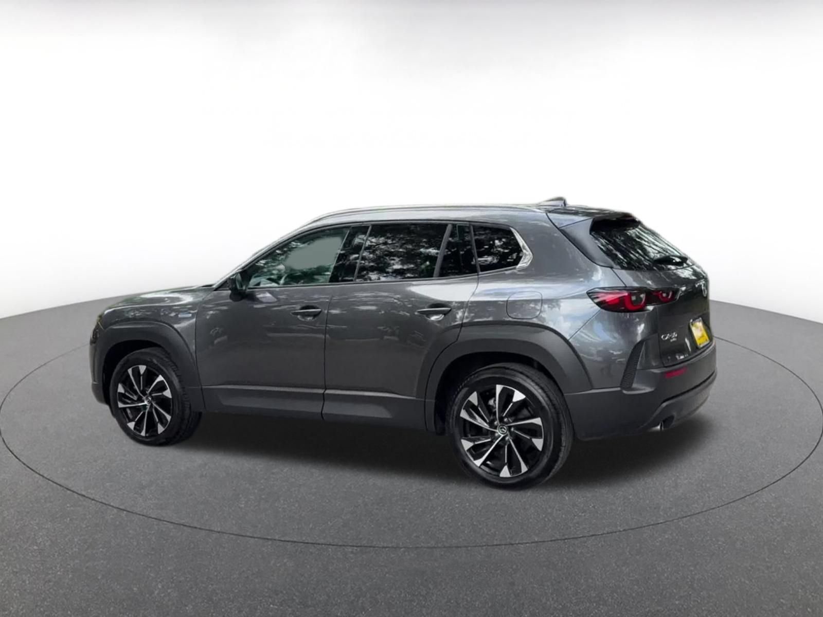 Thumbnail: 2025 Mazda CX-50 - 9