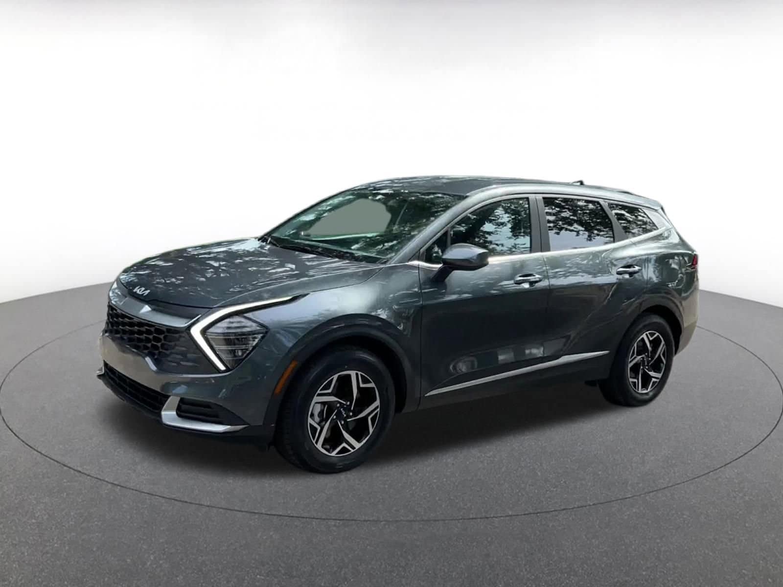 Thumbnail: 2024 Kia Sportage - 8