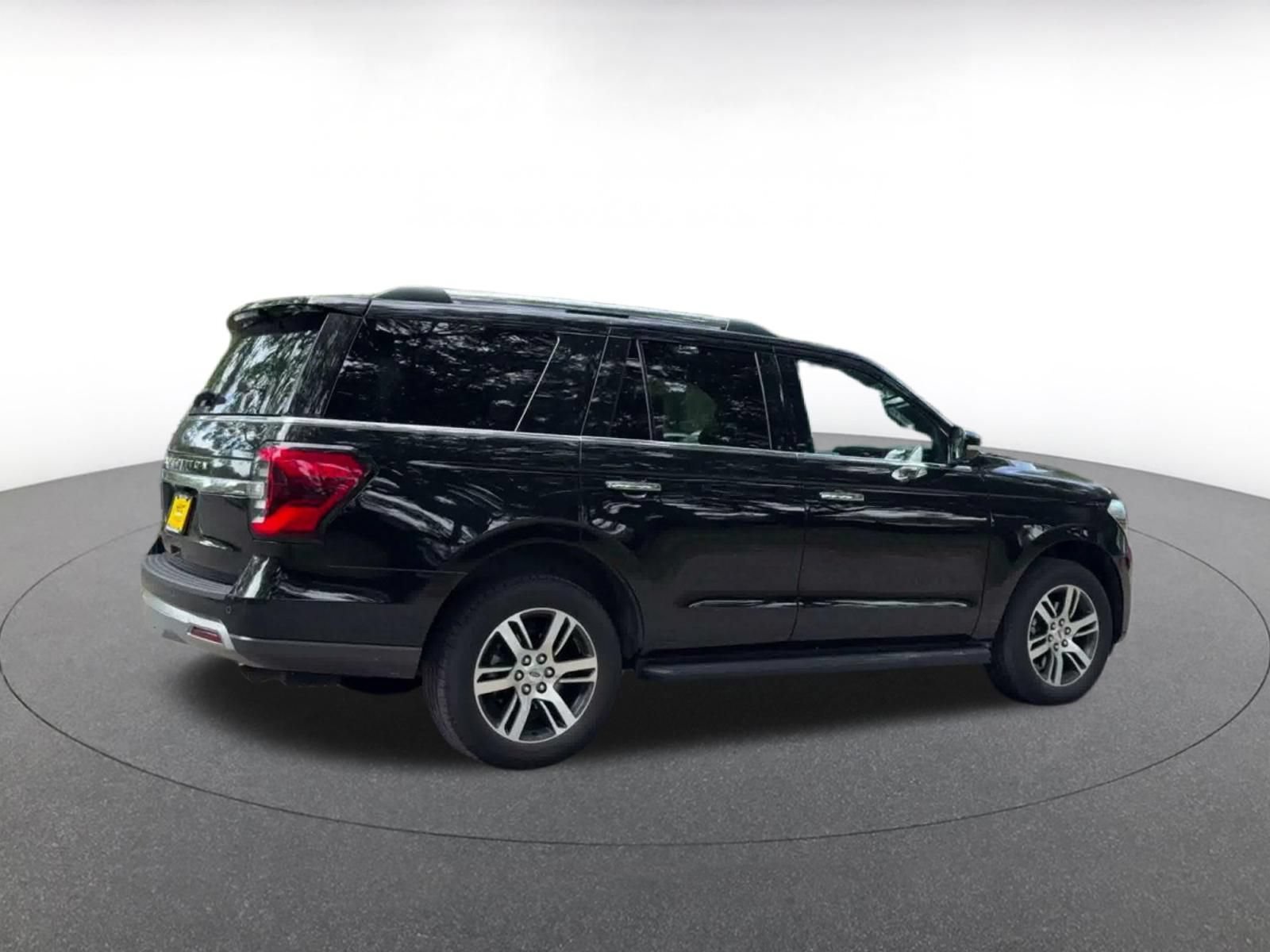 Thumbnail: 2024 Ford Expedition - 14