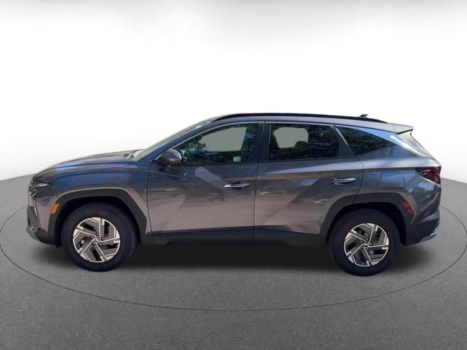 Thumbnail: 2025 Hyundai Tucson - 9