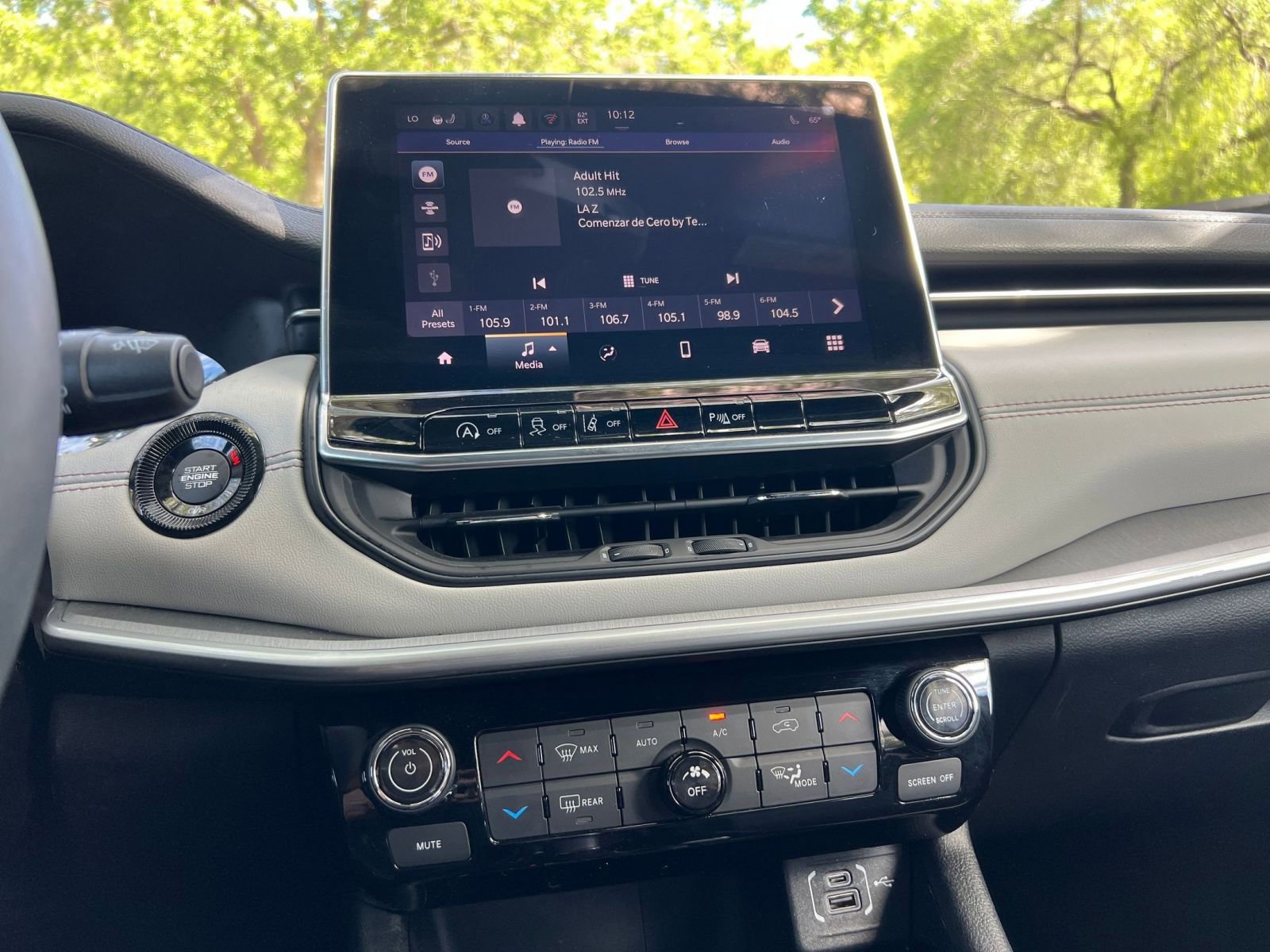 Thumbnail: 2025 Jeep Compass - 17