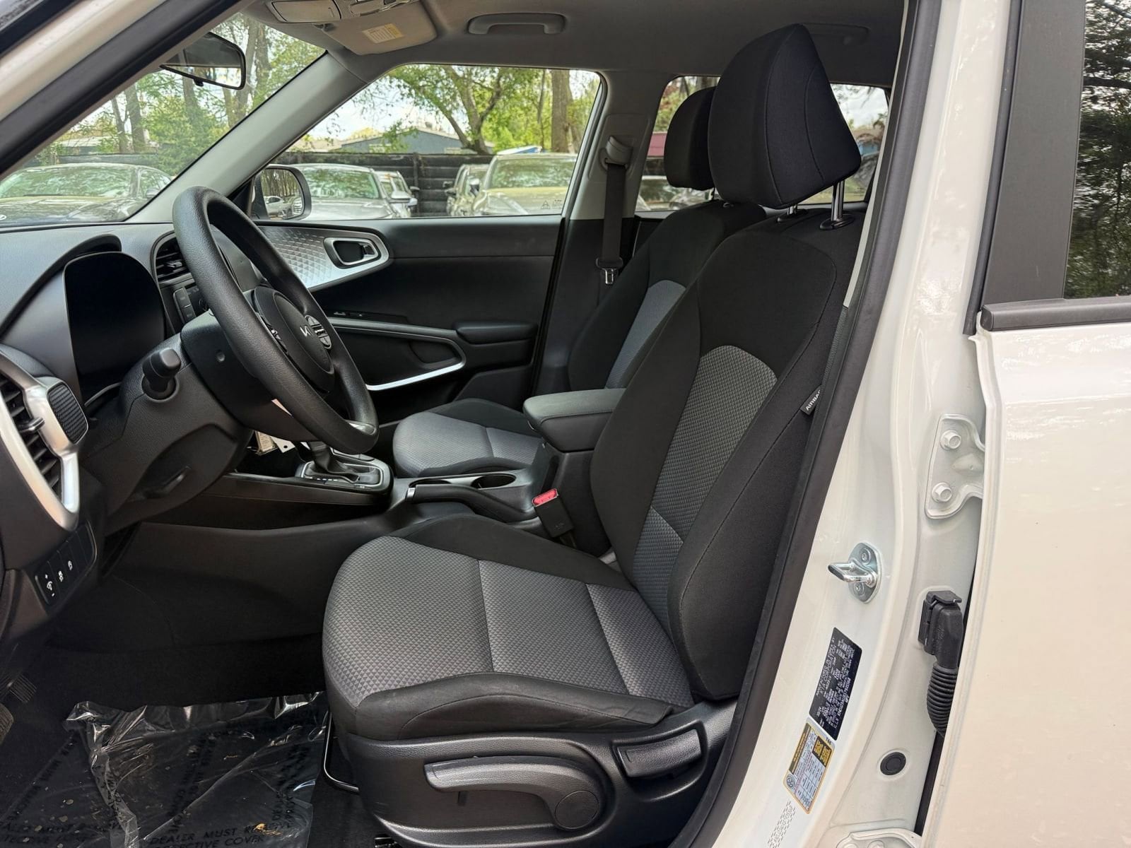 Thumbnail: 2025 Kia Soul - 31