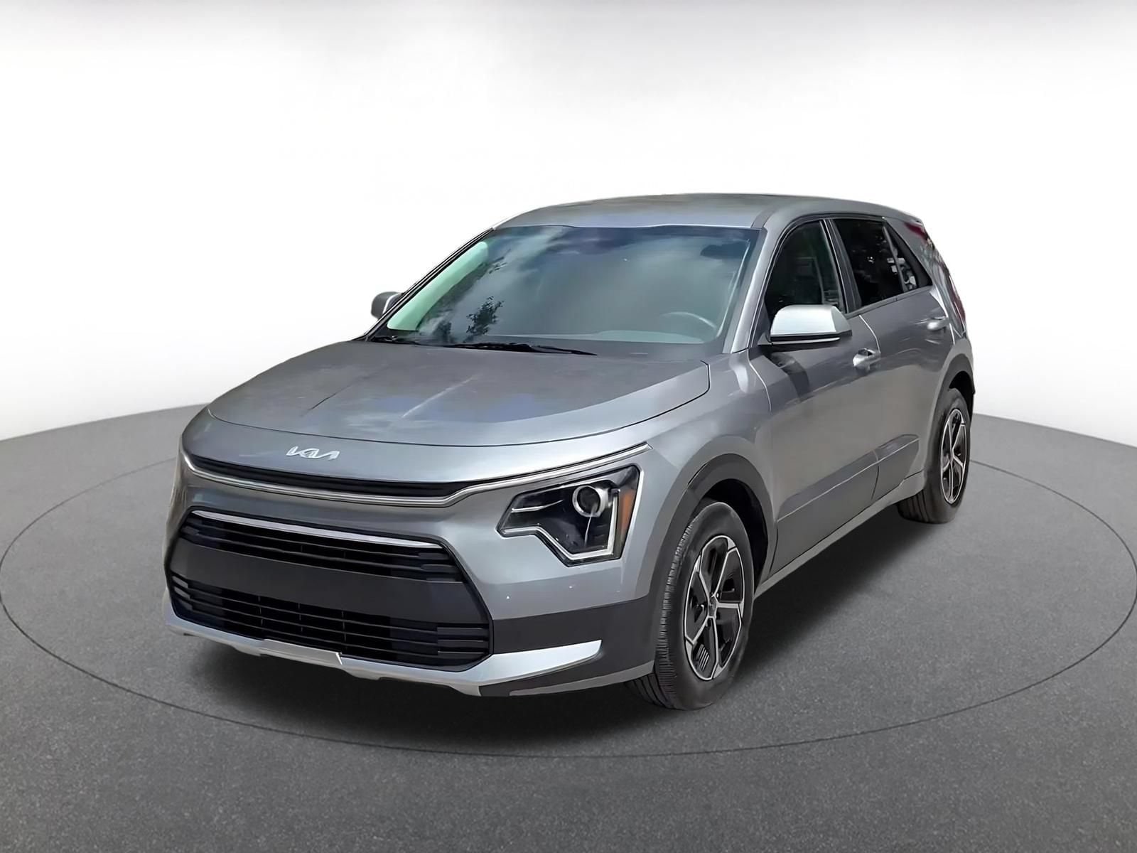 Thumbnail: 2026 Kia Niro - 7