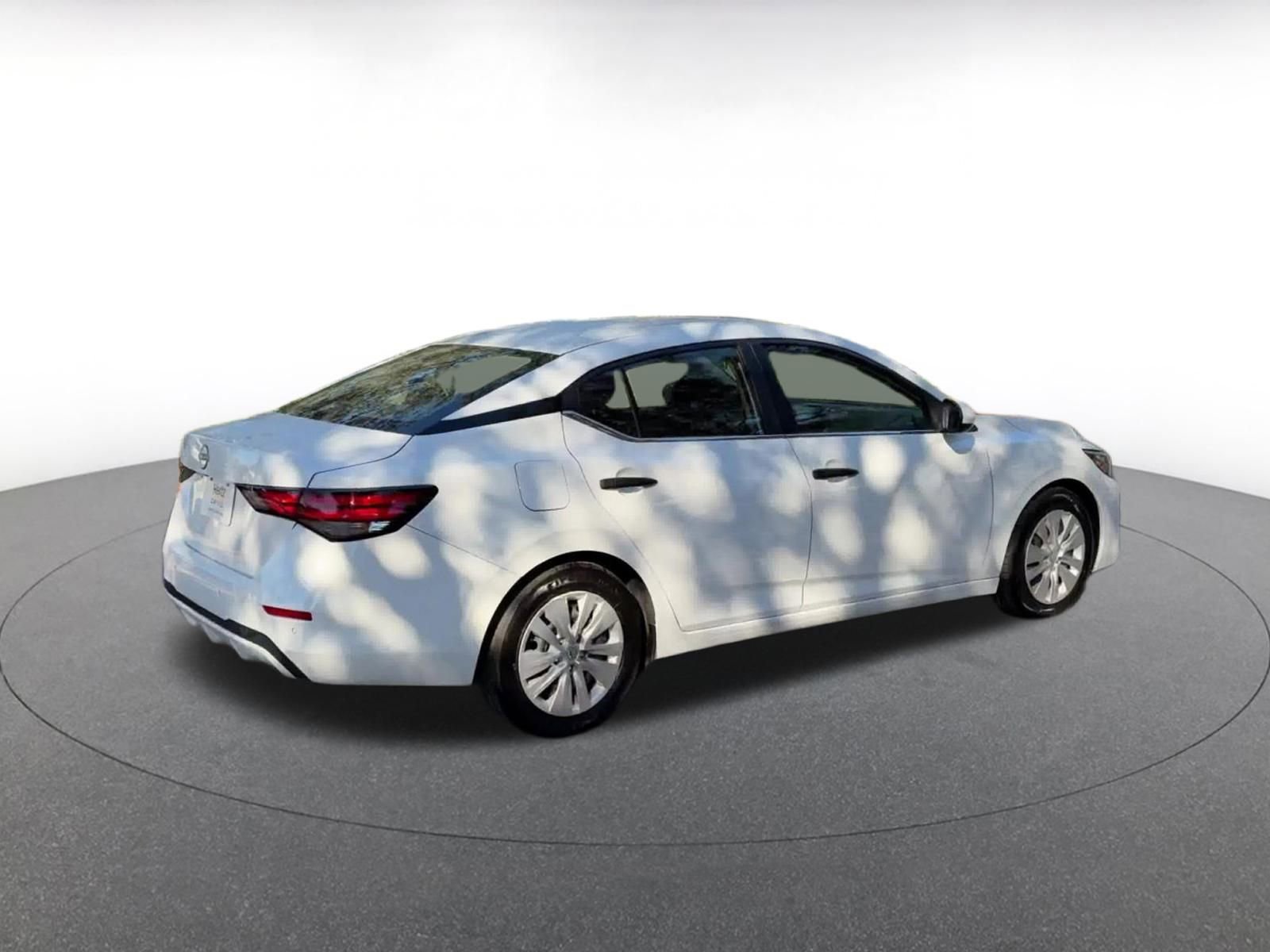 Thumbnail: 2025 Nissan Sentra - 15