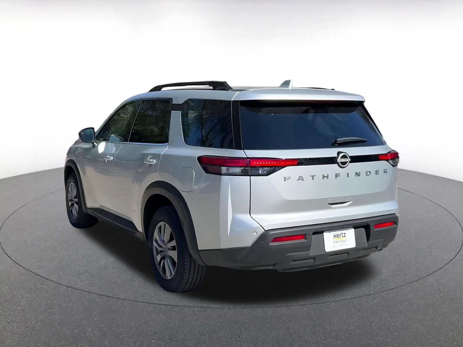 Thumbnail: 2025 Nissan Pathfinder - 11