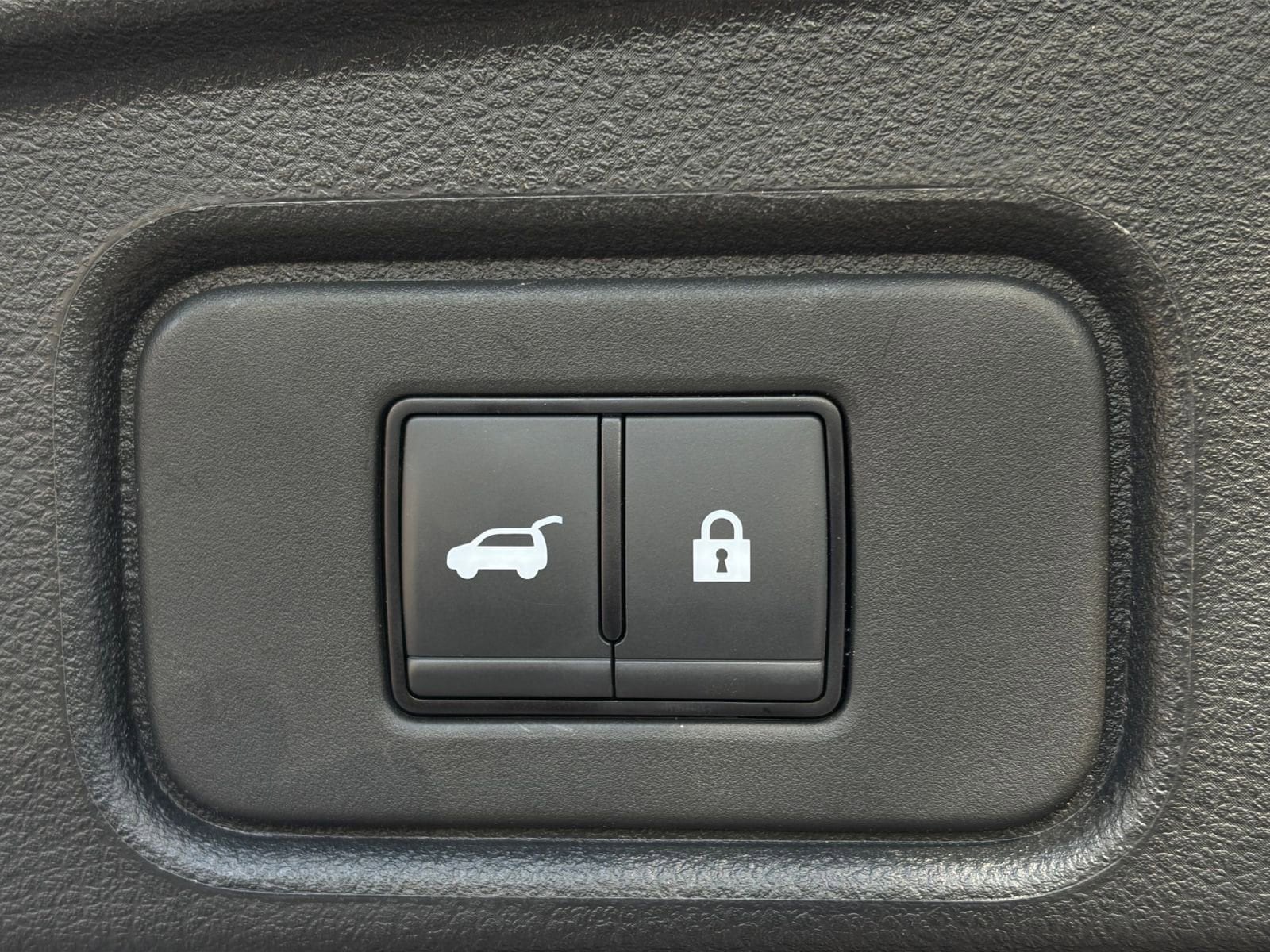 Thumbnail: 2025 Nissan Pathfinder - 22