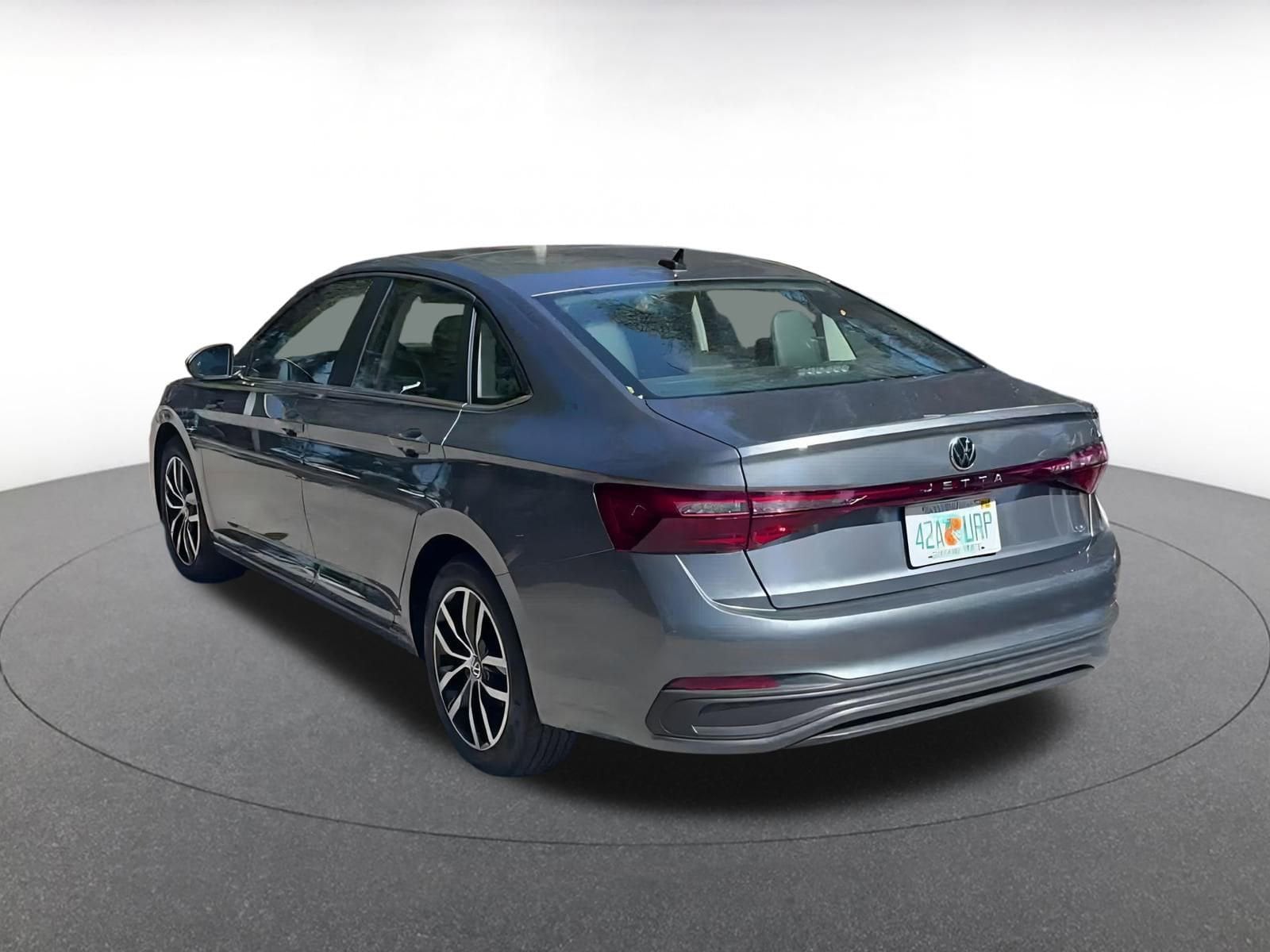 Thumbnail: 2025 Volkswagen Jetta - 11