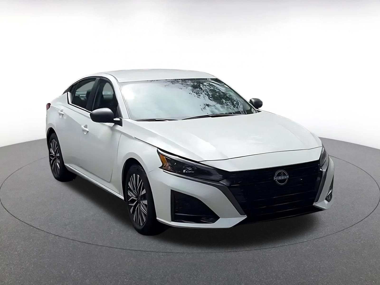 Thumbnail: 2026 Nissan Altima - 3