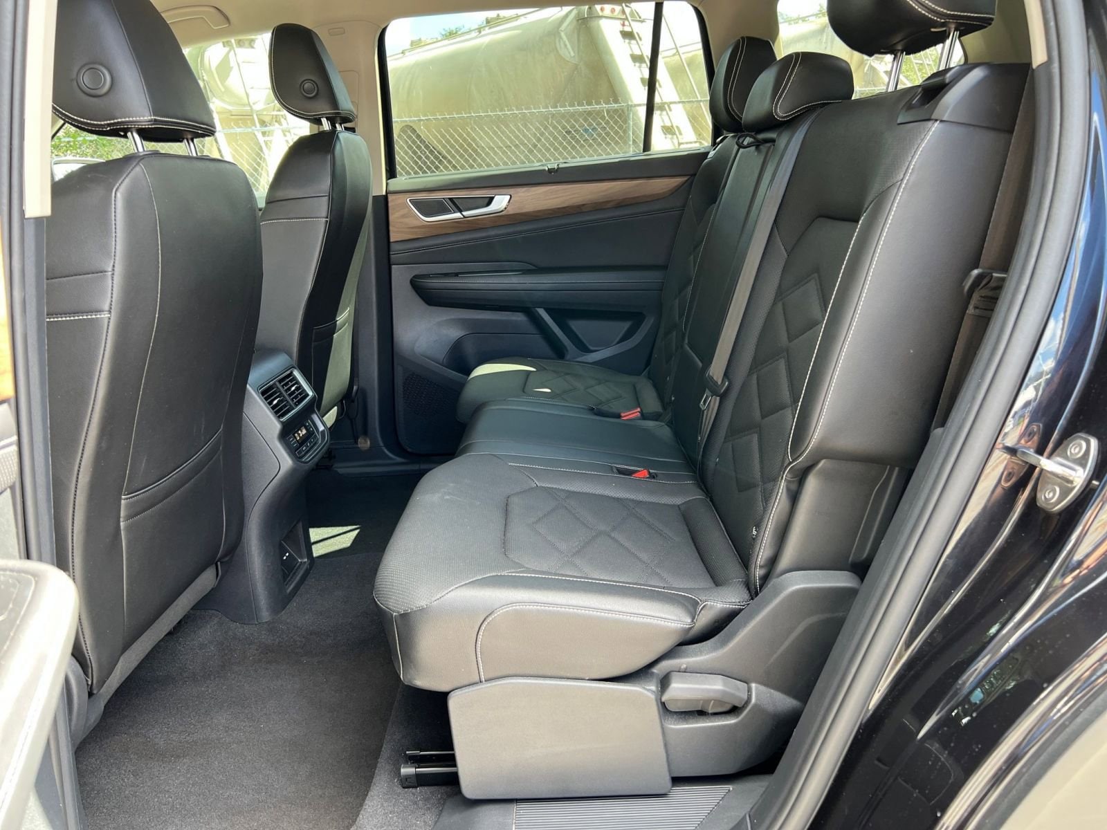 Thumbnail: 2025 Volkswagen Atlas - 20