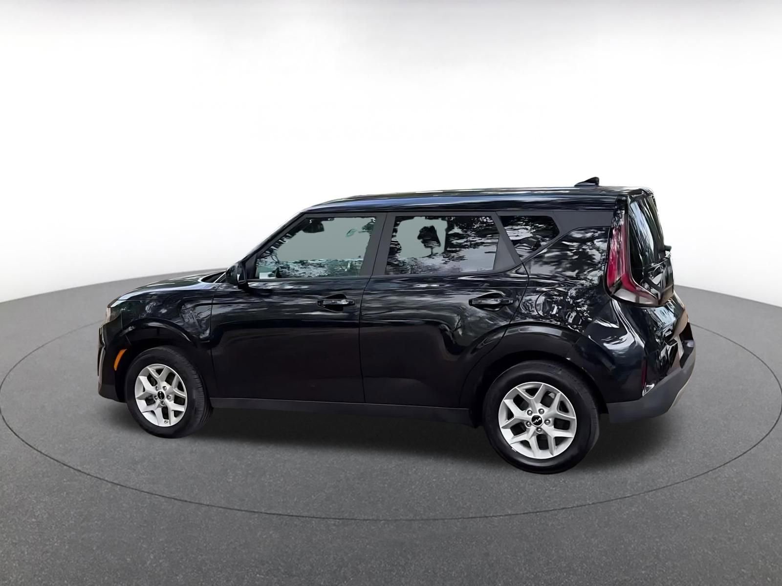 Thumbnail: 2025 Kia Soul - 11