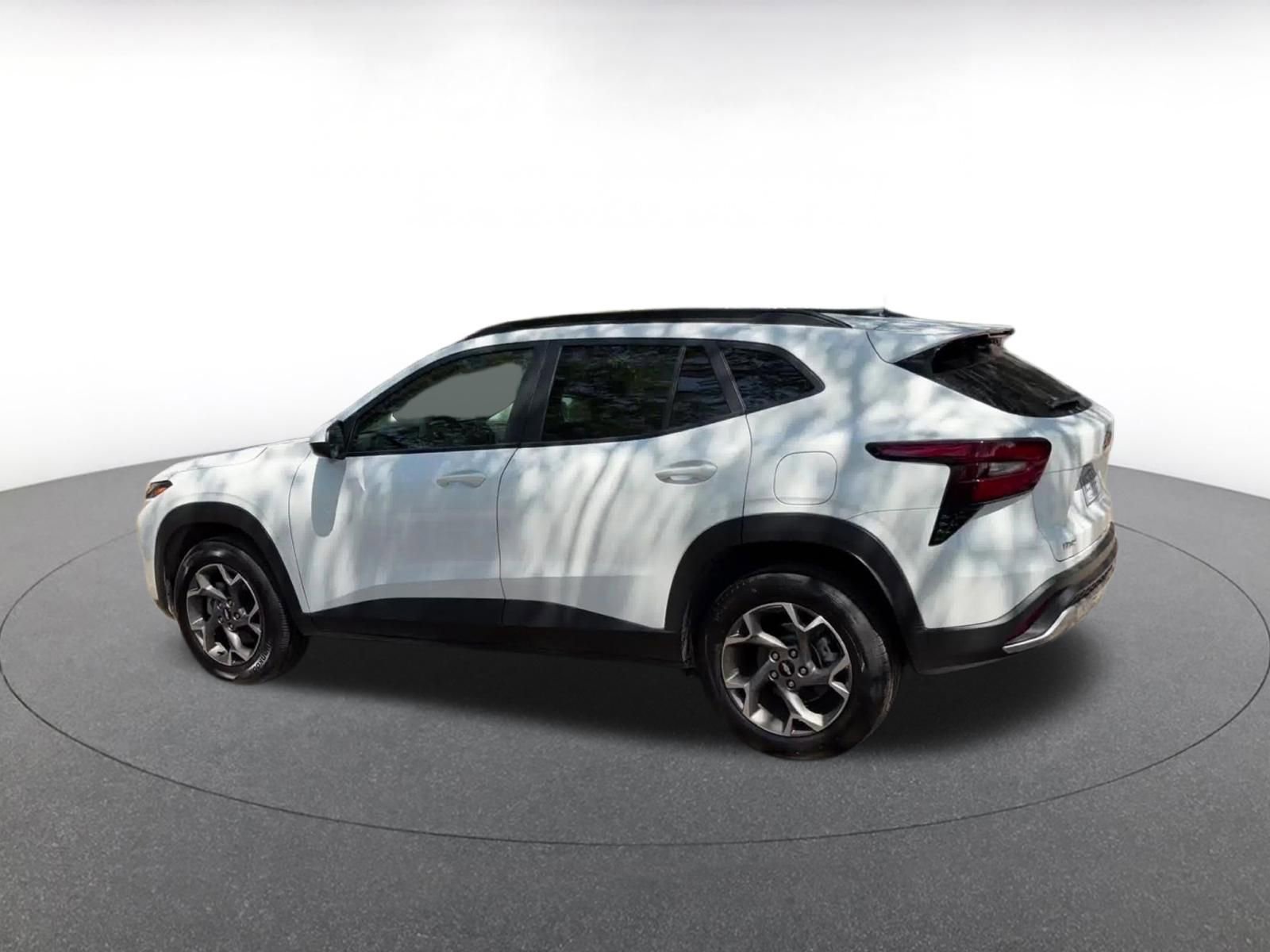 Thumbnail: 2025 Chevrolet Trax - 10