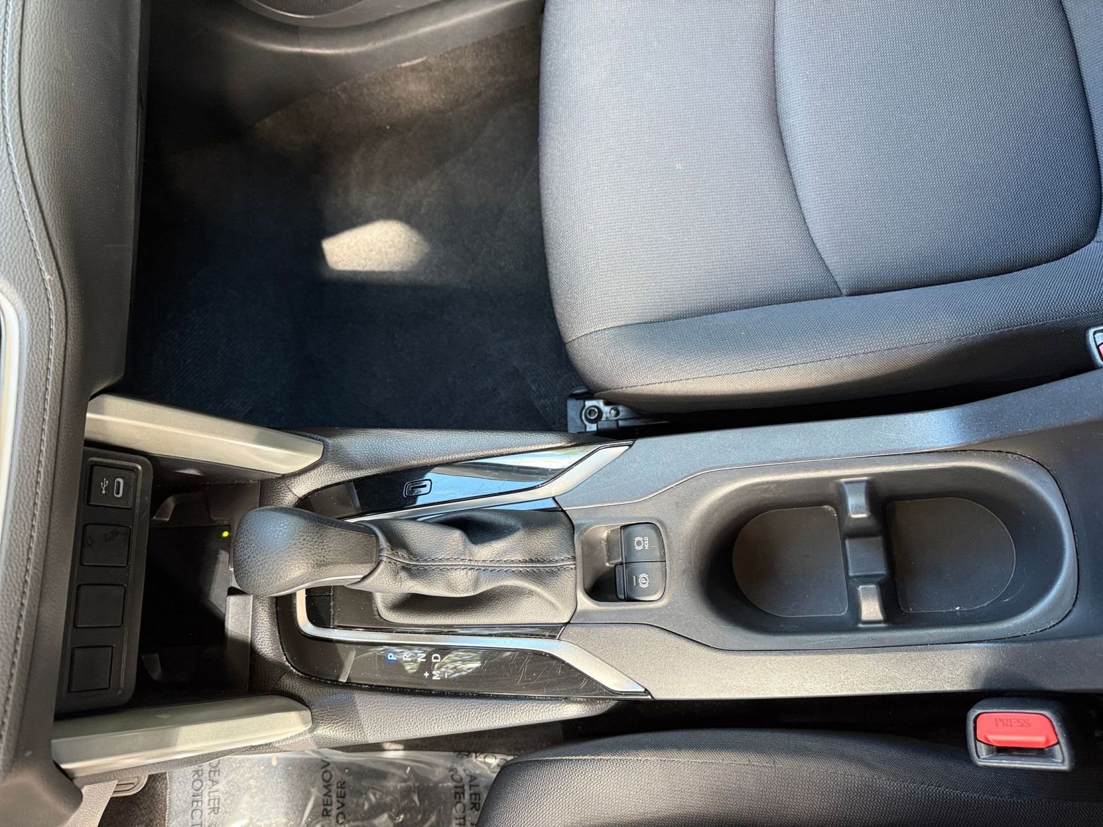 Thumbnail: 2025 Toyota Corolla Cross - 35