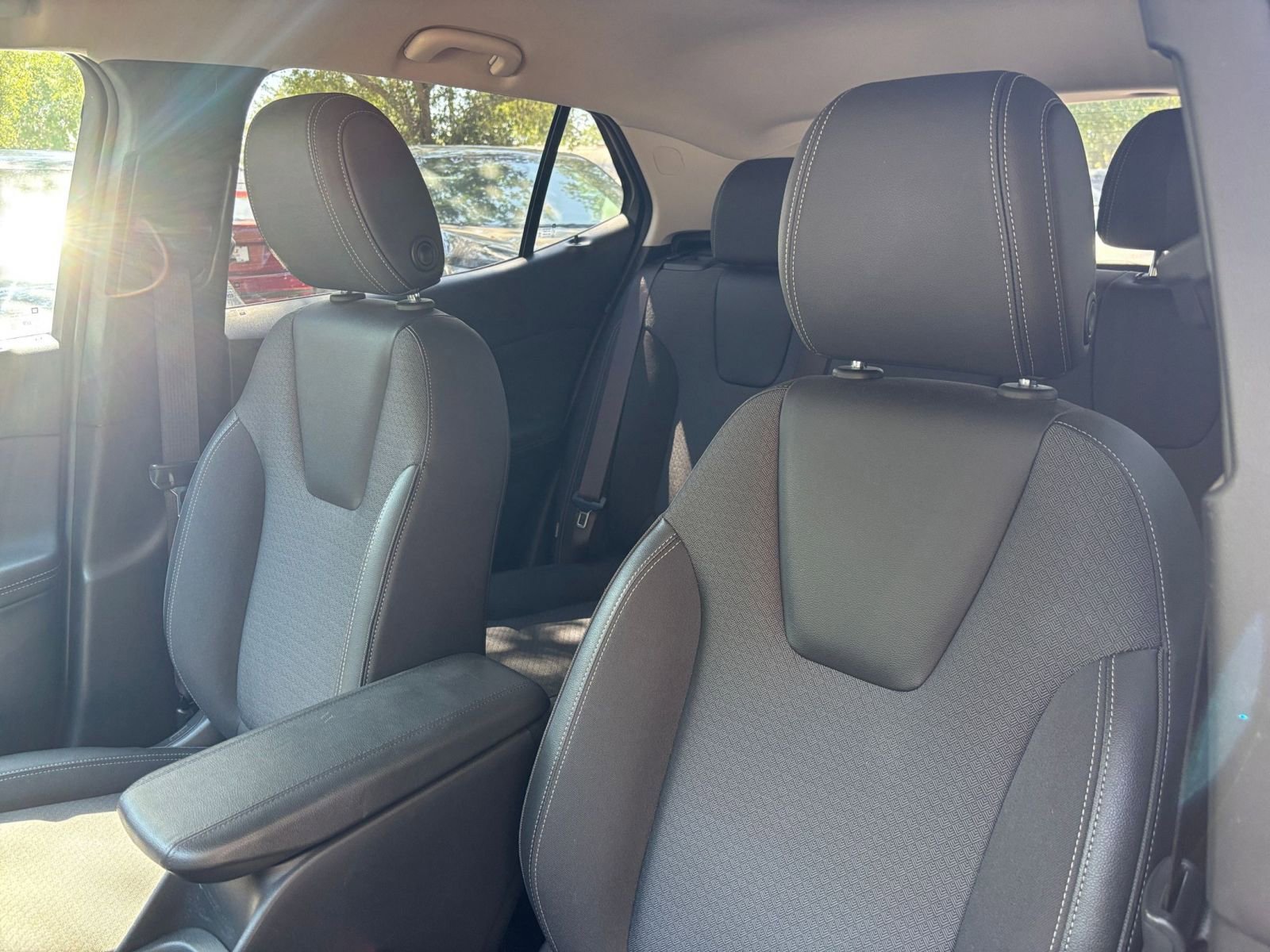 Thumbnail: 2025 Buick Encore GX - 35
