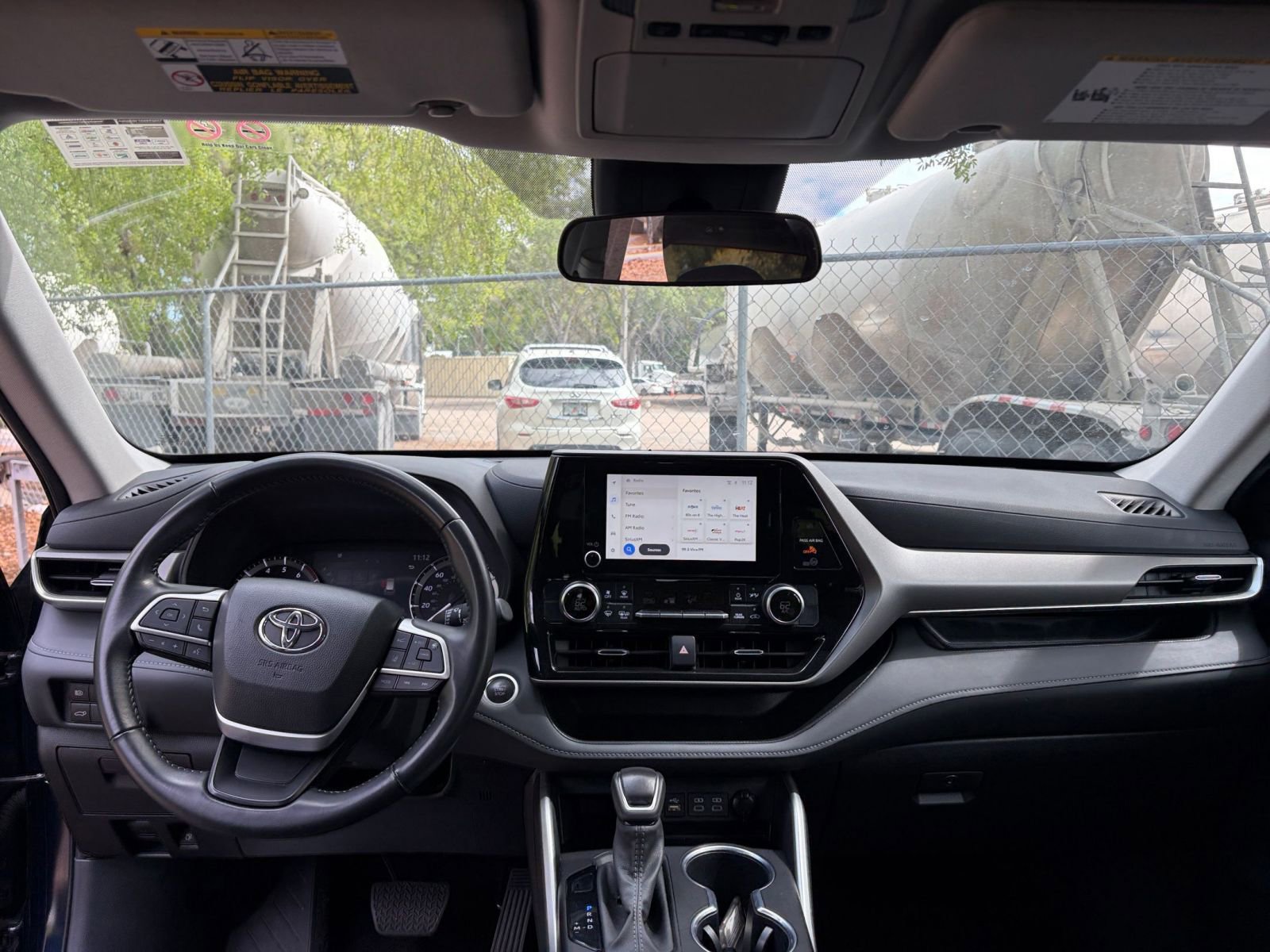 Thumbnail: 2025 Toyota Highlander - 34