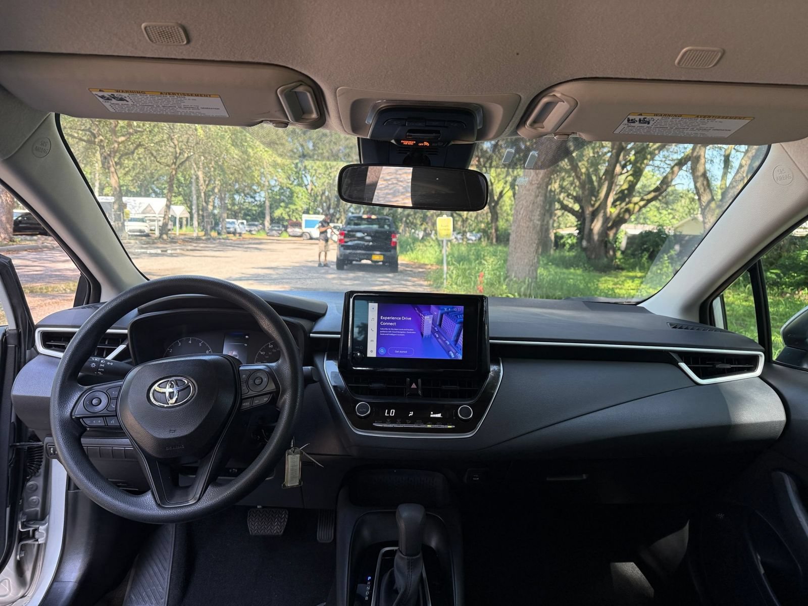 Thumbnail: 2025 Toyota Corolla - 30