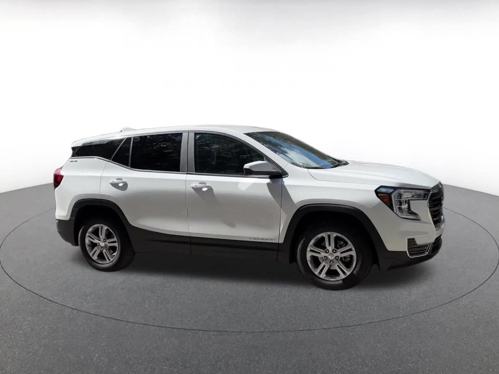 Thumbnail: 2024 GMC Terrain - 2