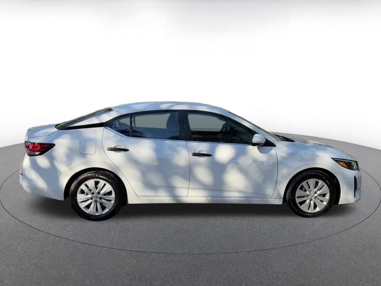 Thumbnail: 2025 Nissan Sentra - 16