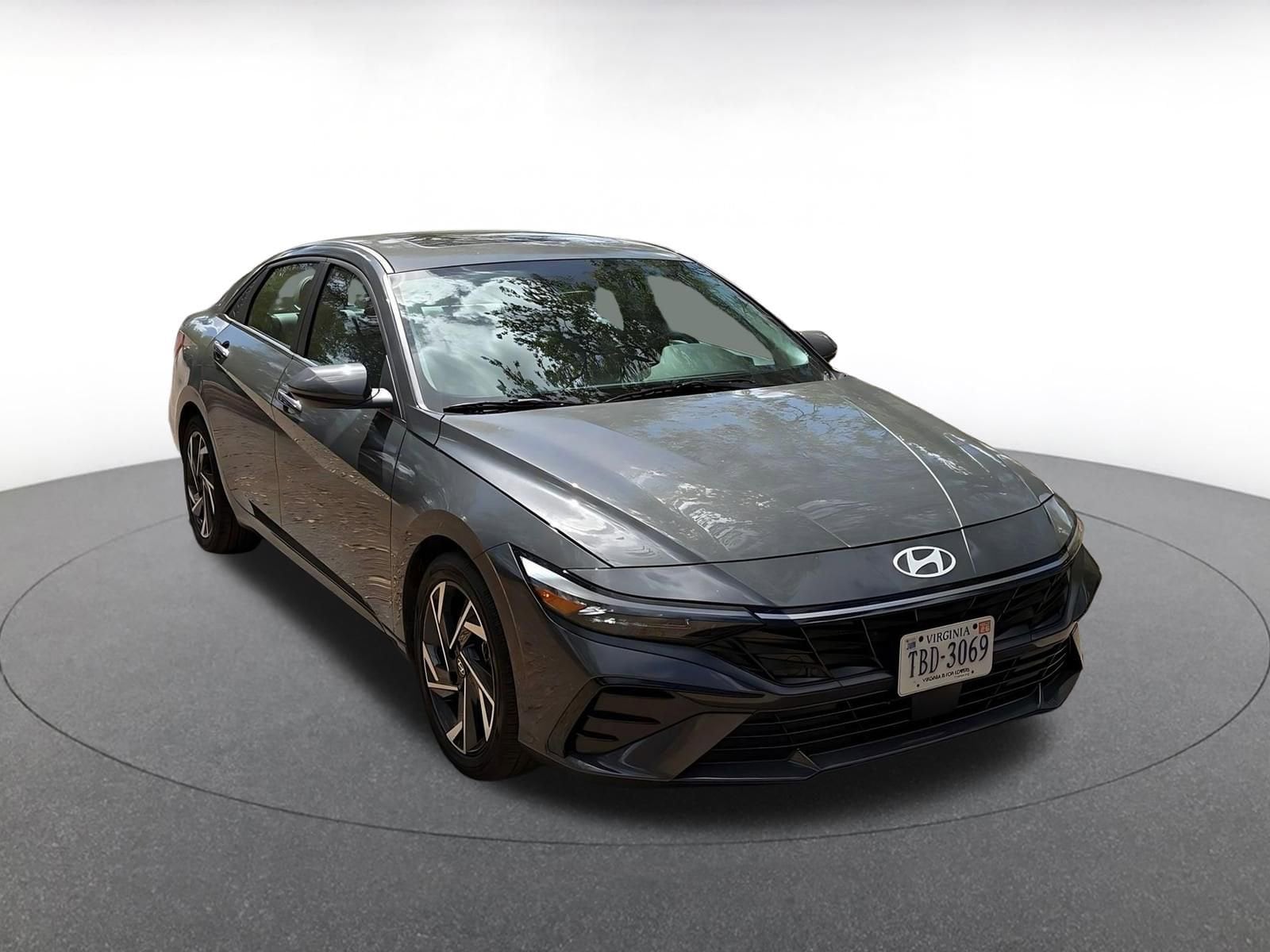 Thumbnail: 2025 Hyundai Elantra - 1