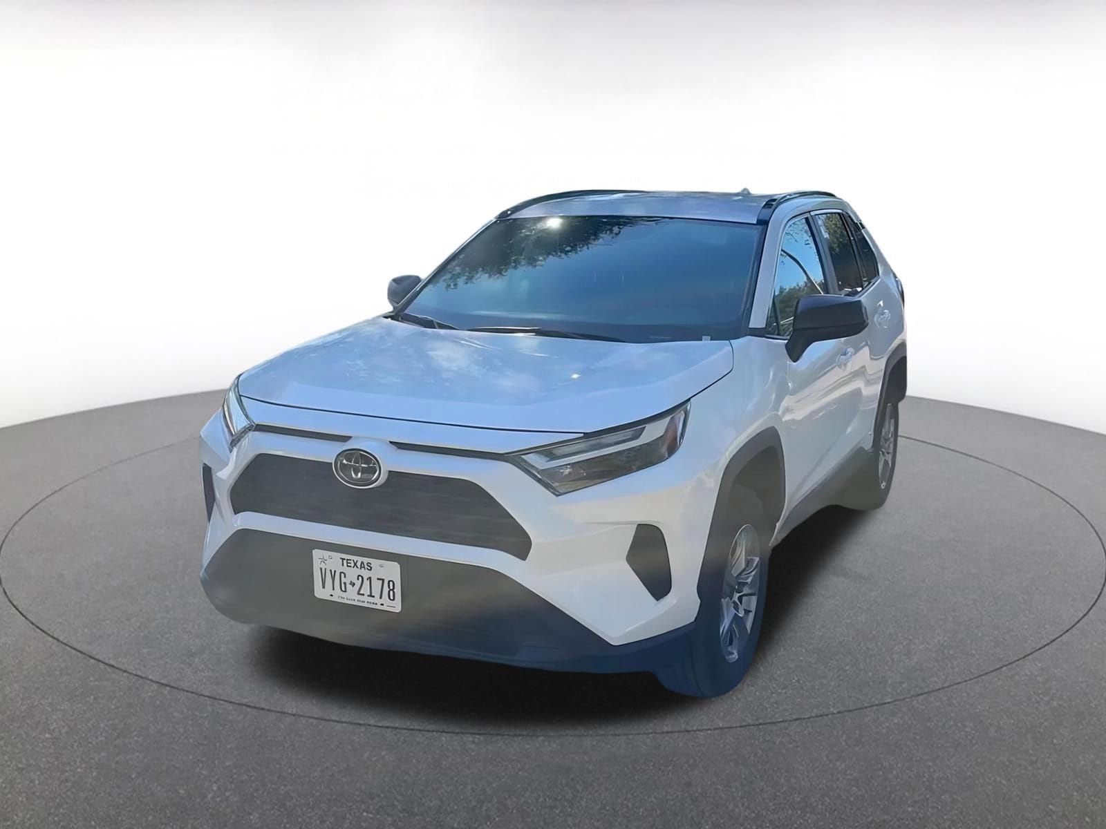 Thumbnail: 2025 Toyota RAV4 - 8