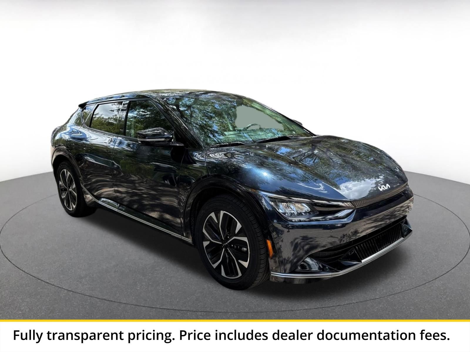 Thumbnail: 2024 Kia EV6 - 1