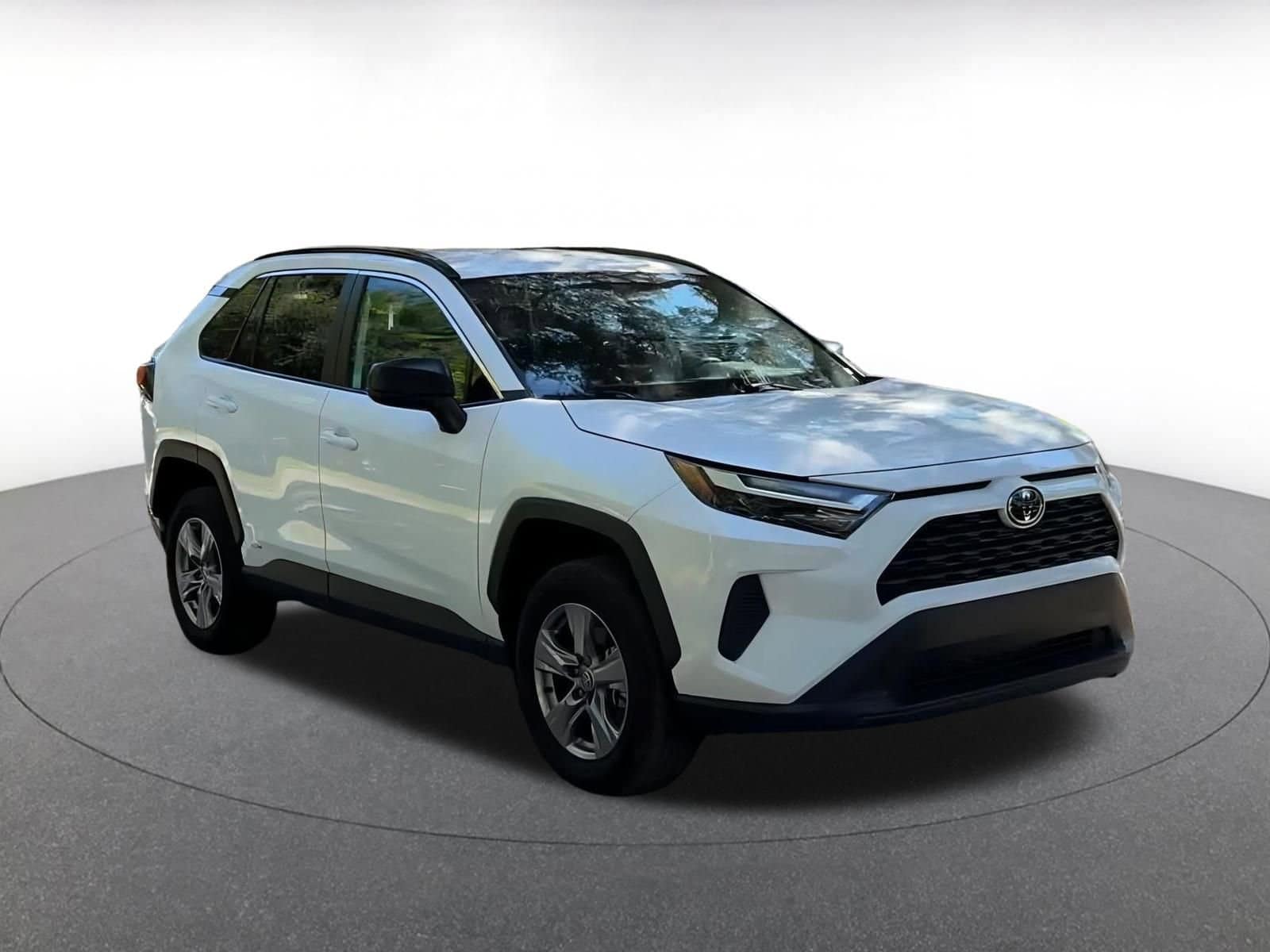 Thumbnail: 2025 Toyota RAV4 - 3