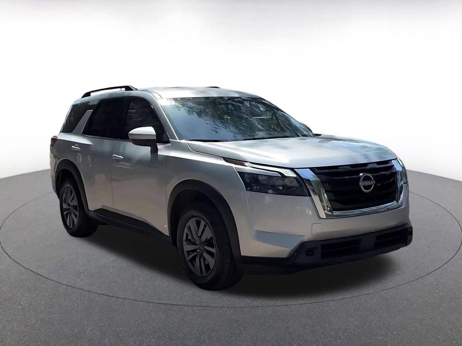 Thumbnail: 2024 Nissan Pathfinder - 3