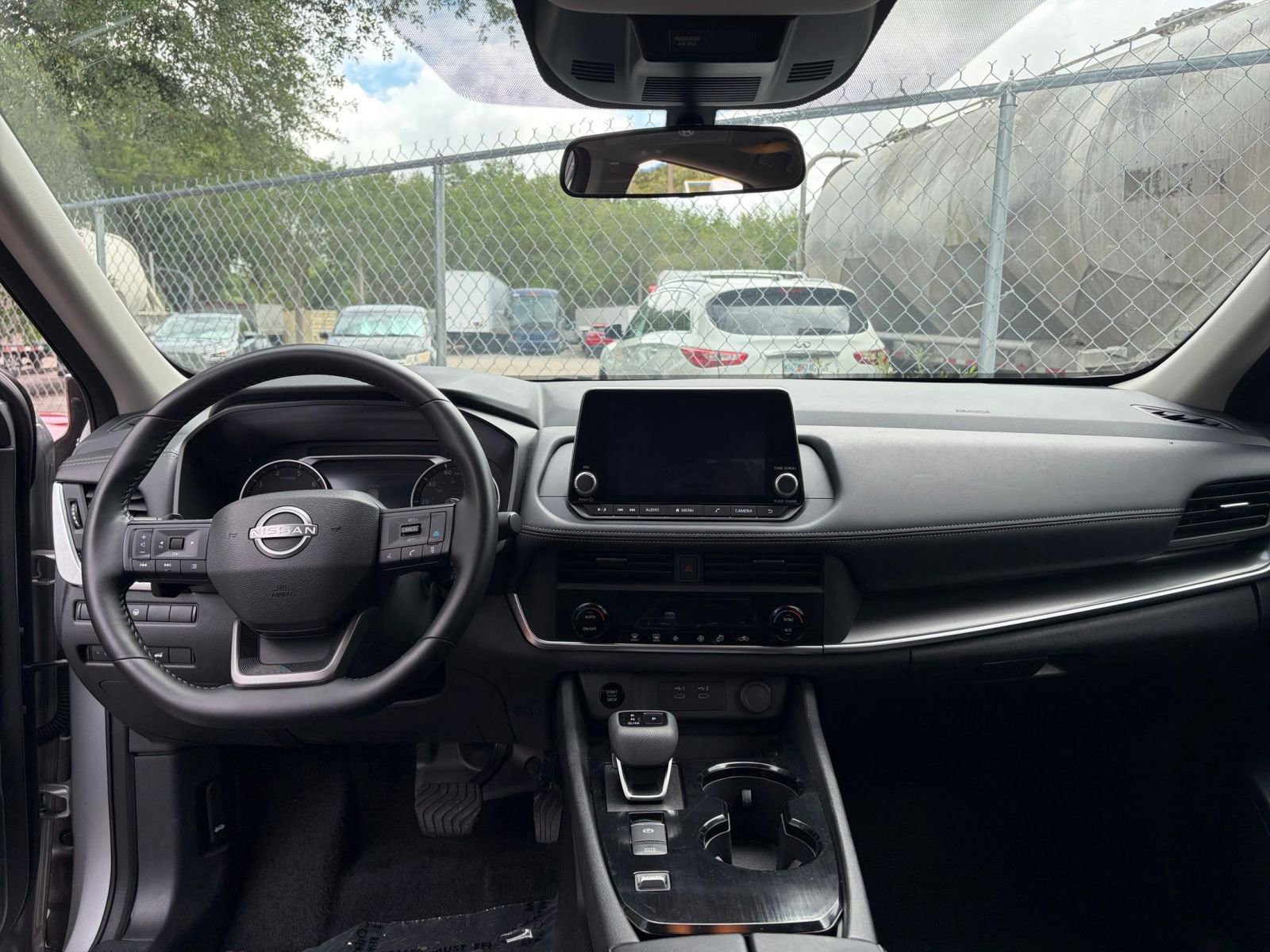 Thumbnail: 2025 Nissan Rogue - 33