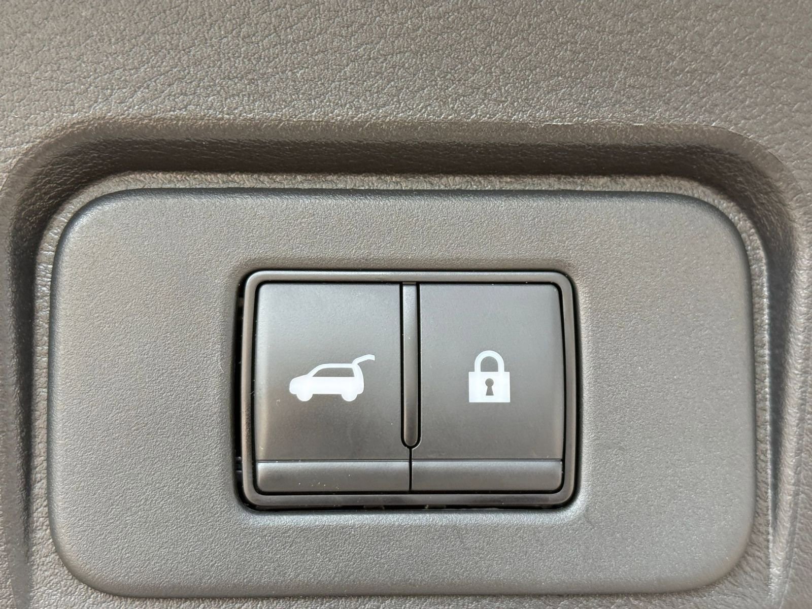 Thumbnail: 2025 Nissan Rogue - 20