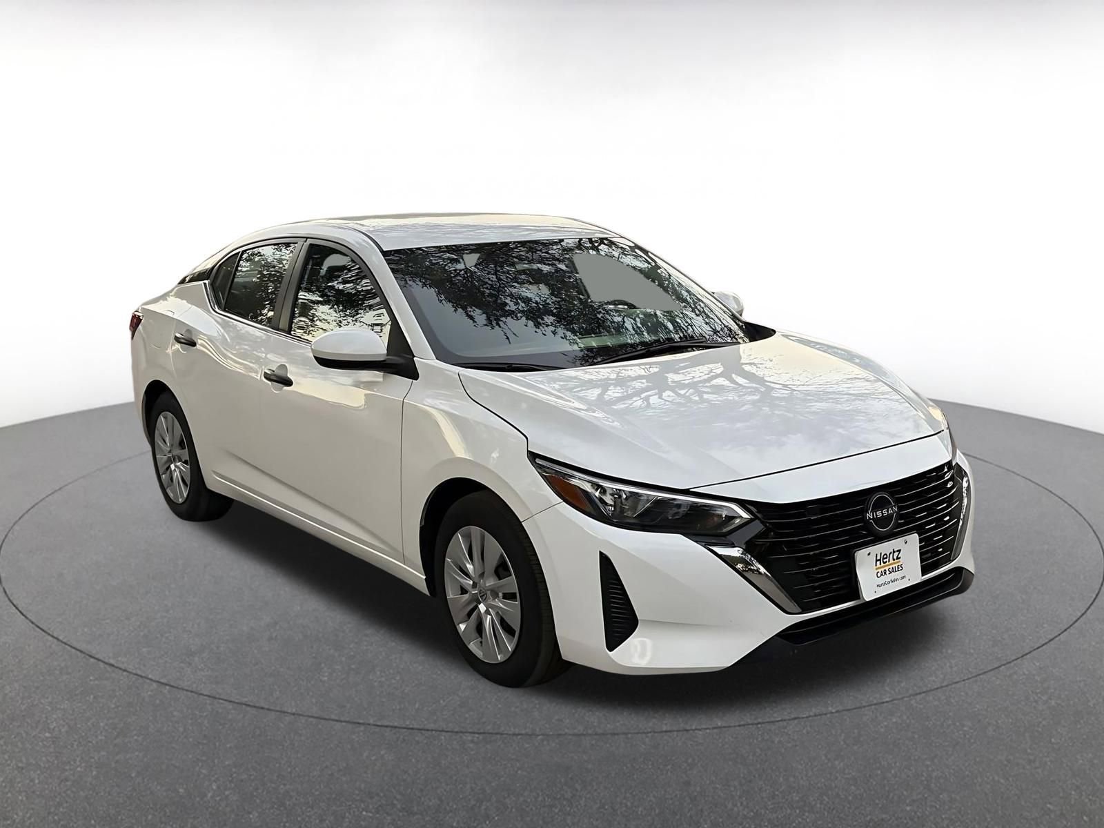 Thumbnail: 2025 Nissan Sentra - 1