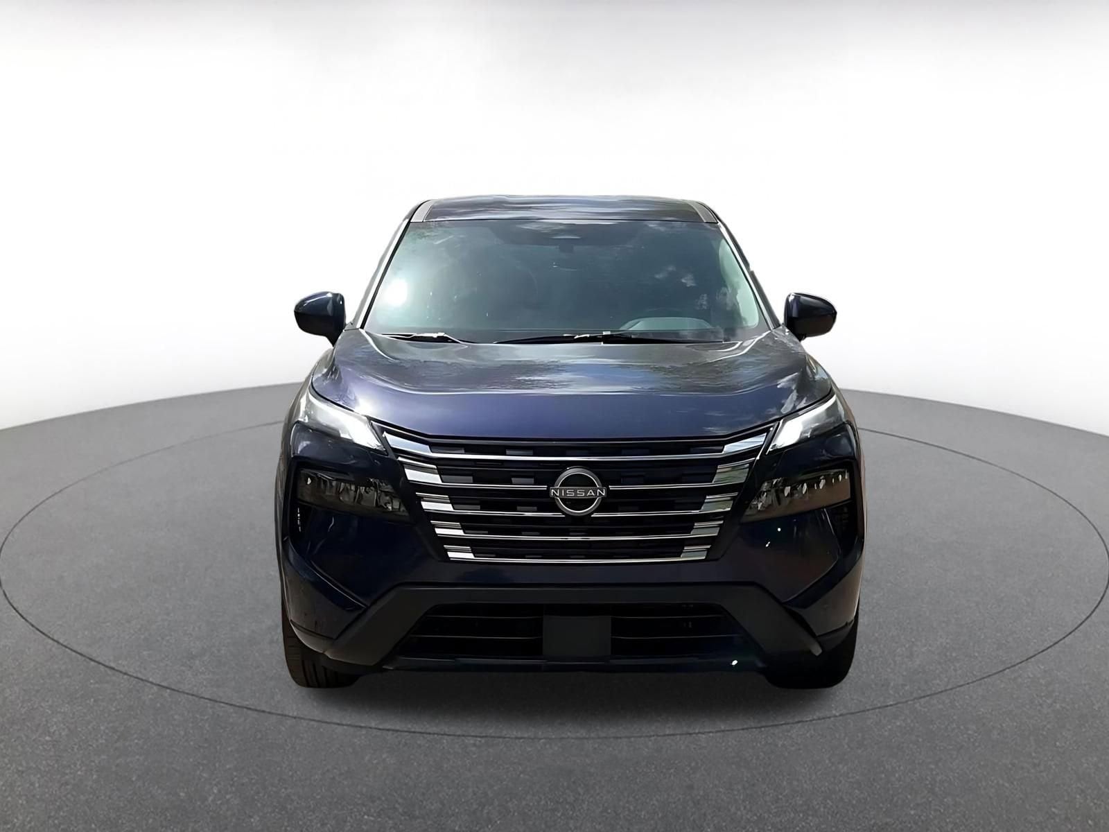 Thumbnail: 2025 Nissan Rogue - 4
