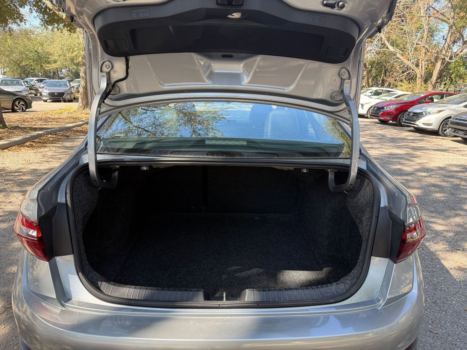 Thumbnail: 2025 Volkswagen Jetta - 25