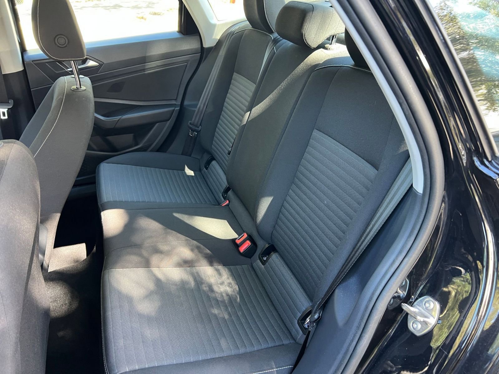 Thumbnail: 2025 Volkswagen Jetta - 32