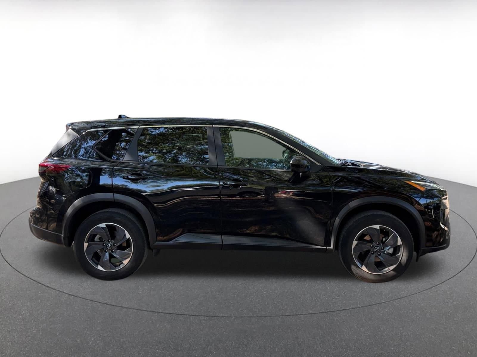 Thumbnail: 2025 Nissan Rogue - 8