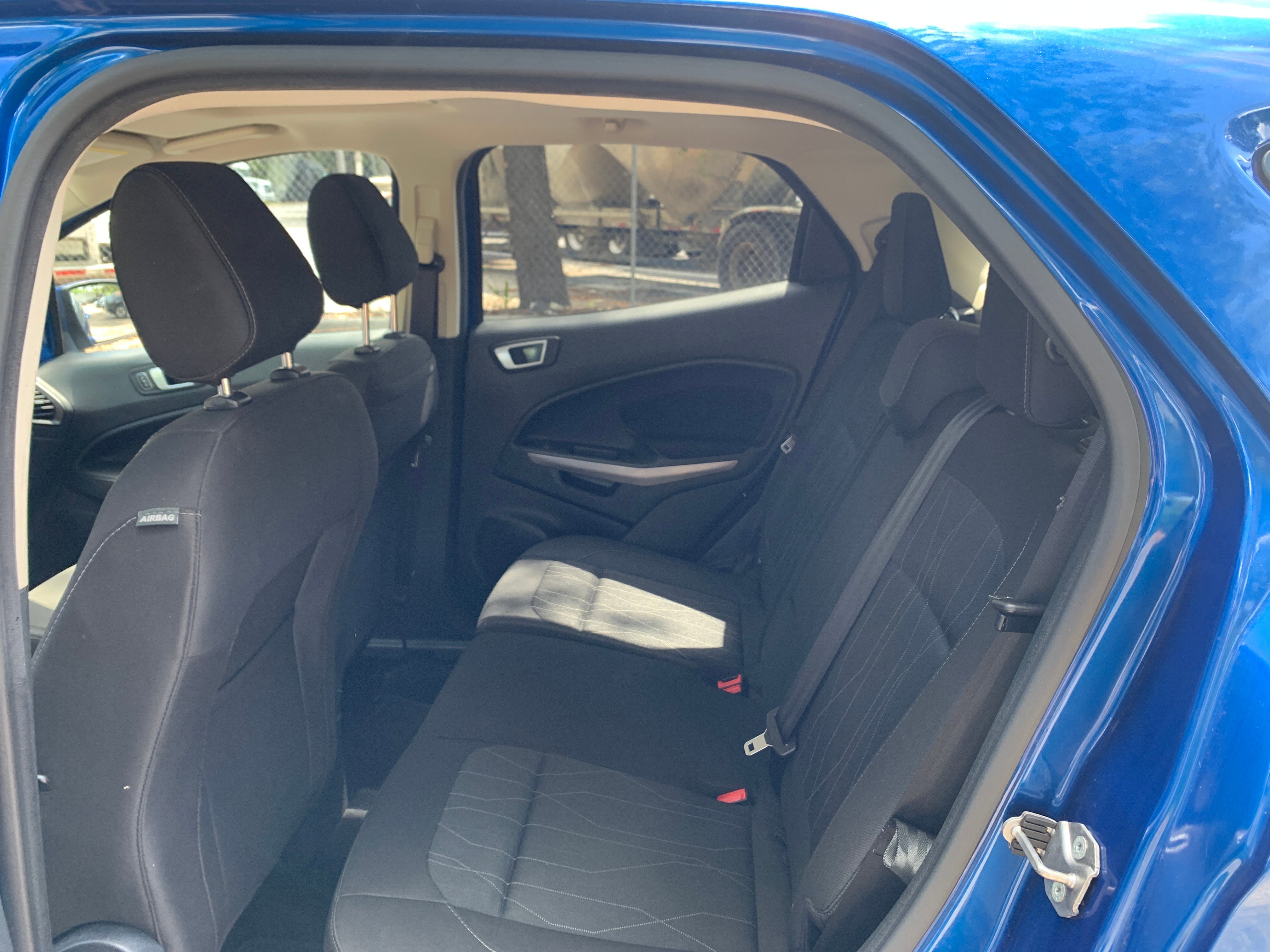 2019 Ford EcoSport SE 31