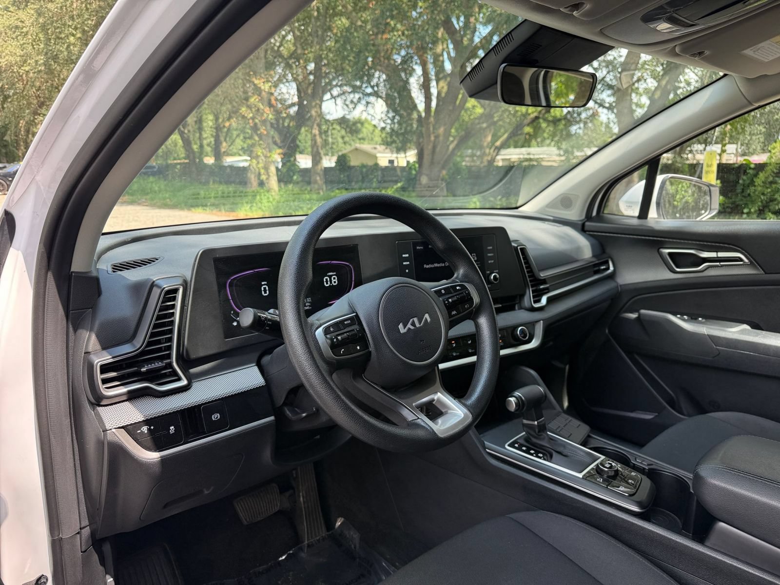 Thumbnail: 2025 Kia Sportage - 32