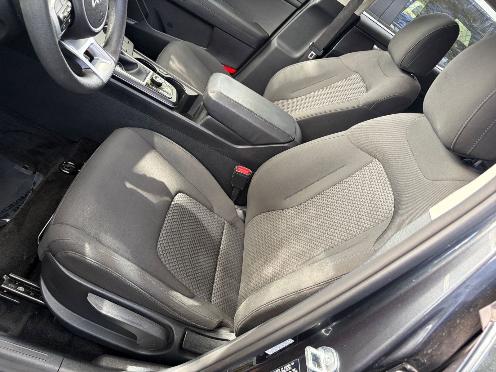 Thumbnail: 2025 Kia Sportage - 34