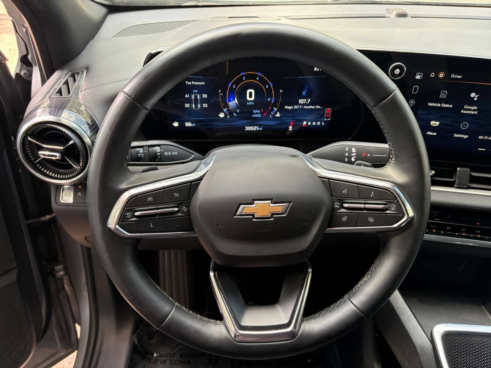 Thumbnail: 2025 Chevrolet Equinox - 28