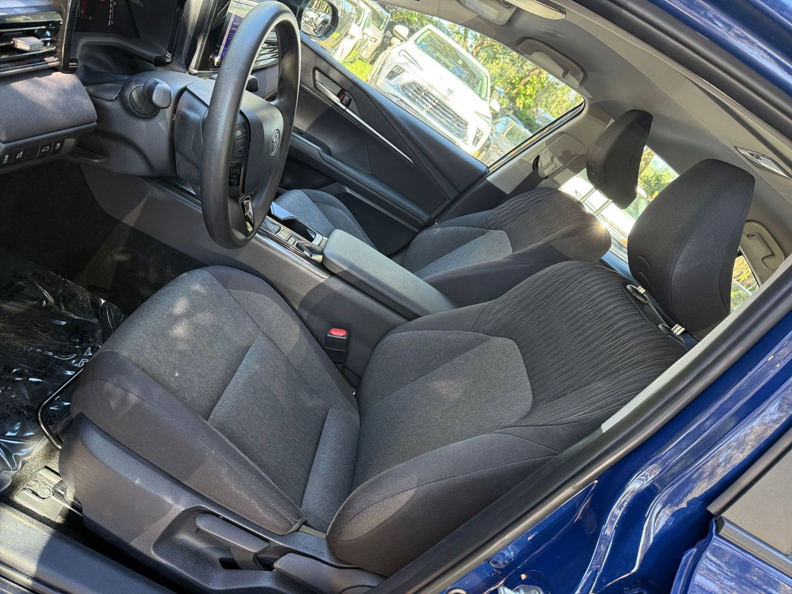 Thumbnail: 2025 Toyota Camry - 21