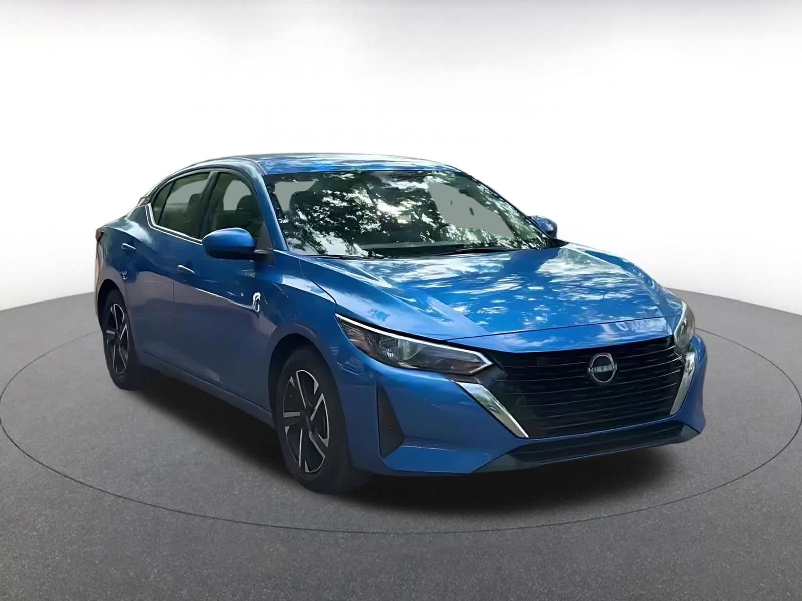 Thumbnail: 2025 Nissan Sentra - 3