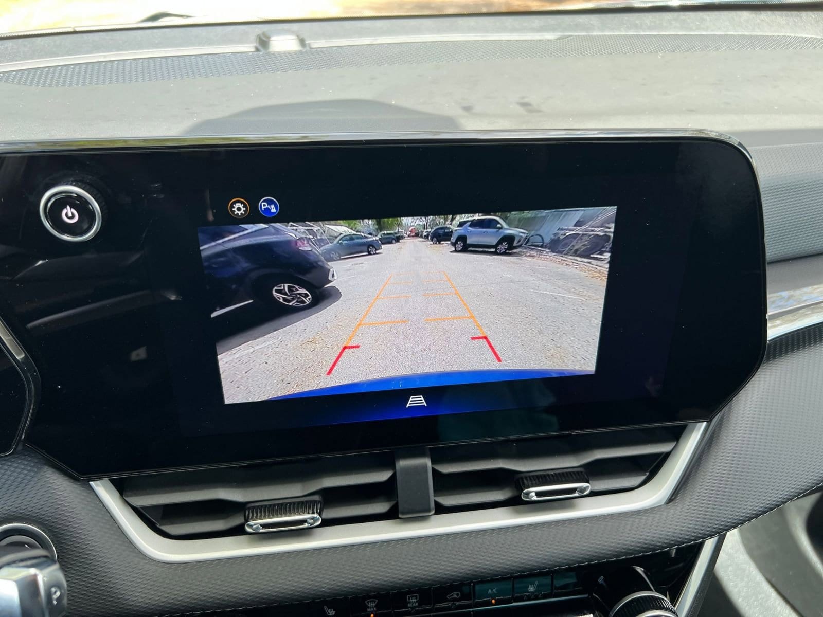 Thumbnail: 2025 Chevrolet Equinox - 22