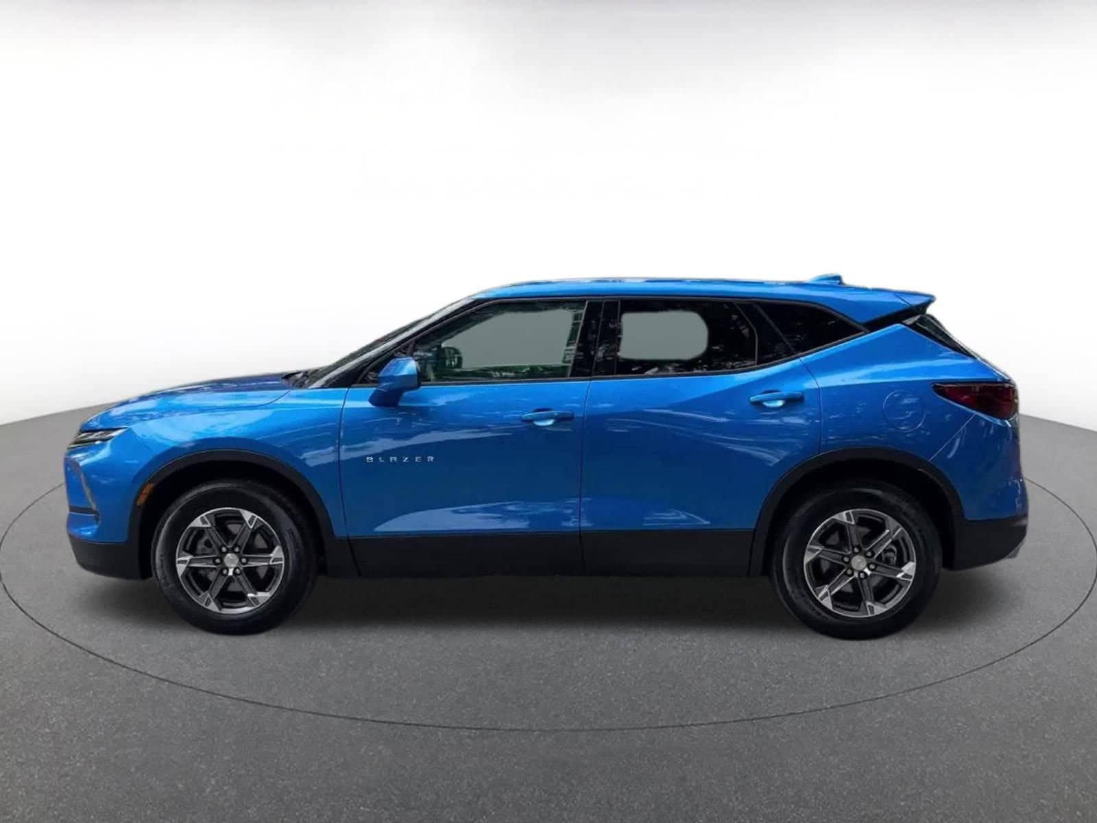 Thumbnail: 2025 Chevrolet Blazer - 9