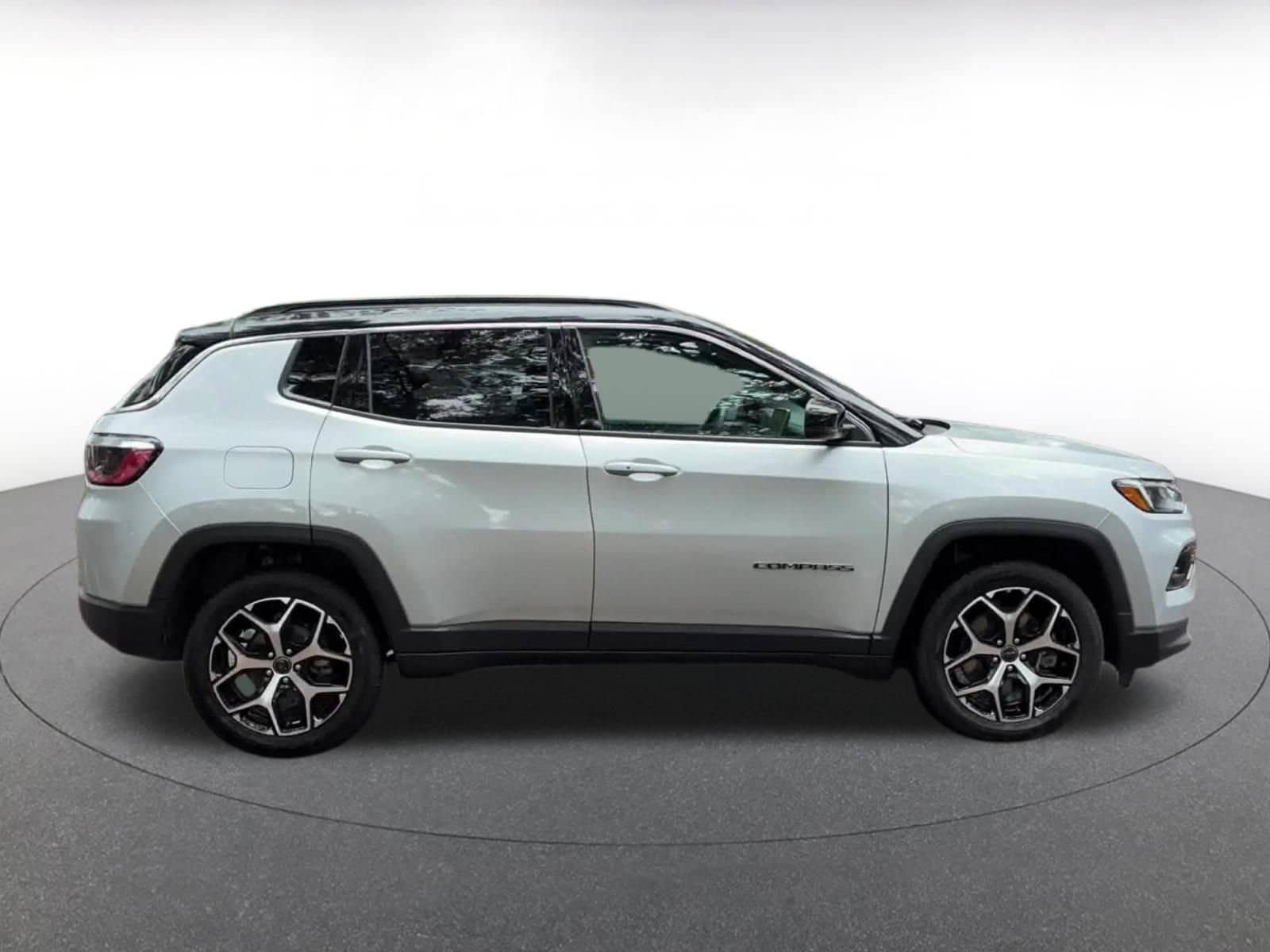 Thumbnail: 2025 Jeep Compass - 16