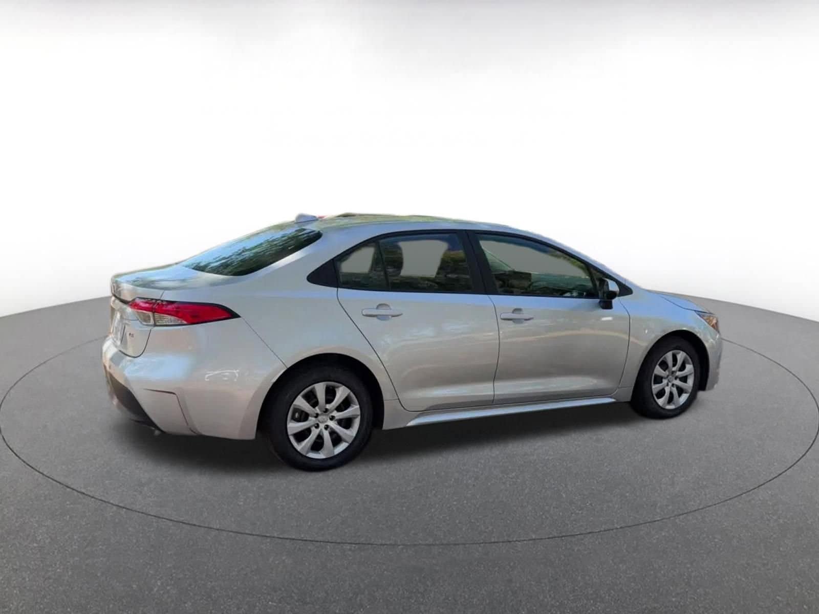 Thumbnail: 2025 Toyota Corolla - 14