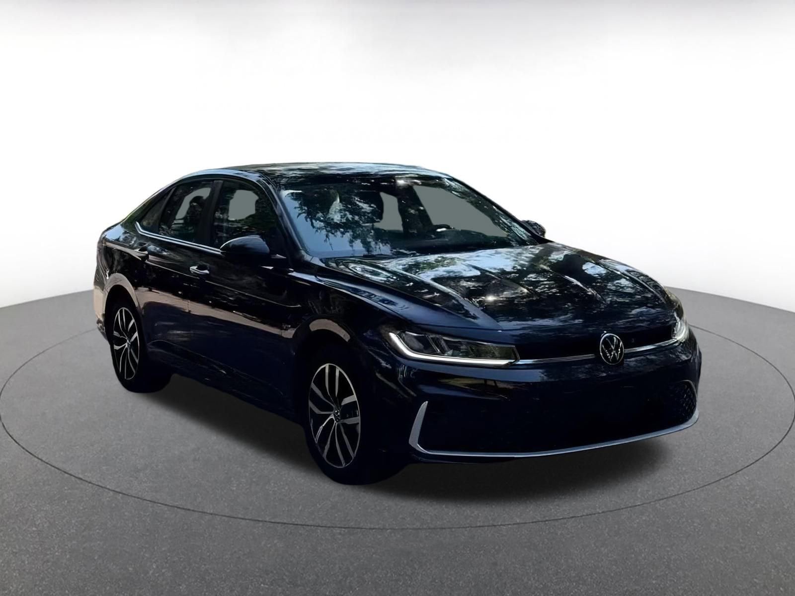 Thumbnail: 2025 Volkswagen Jetta - 3