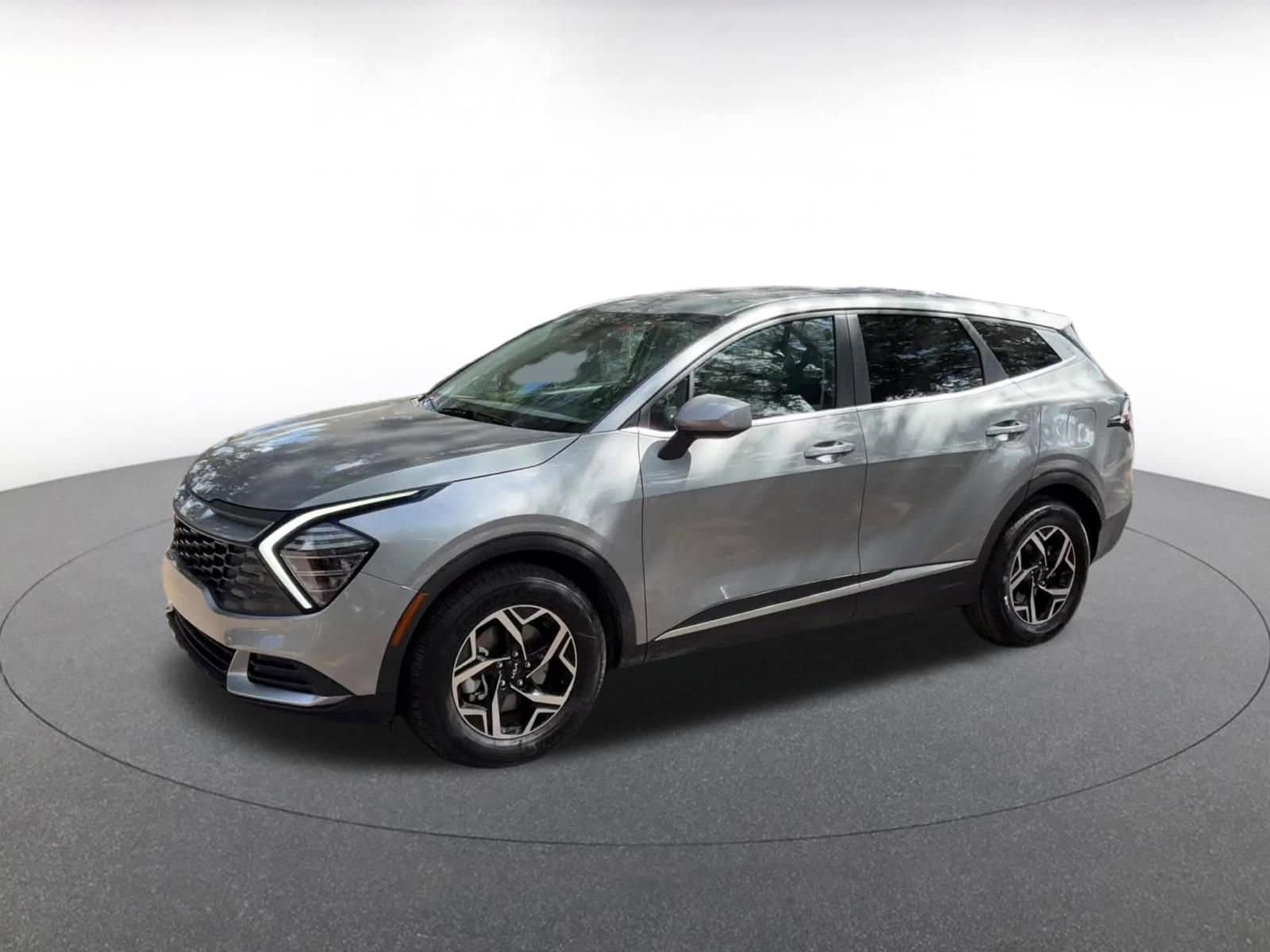 Thumbnail: 2025 Kia Sportage - 8