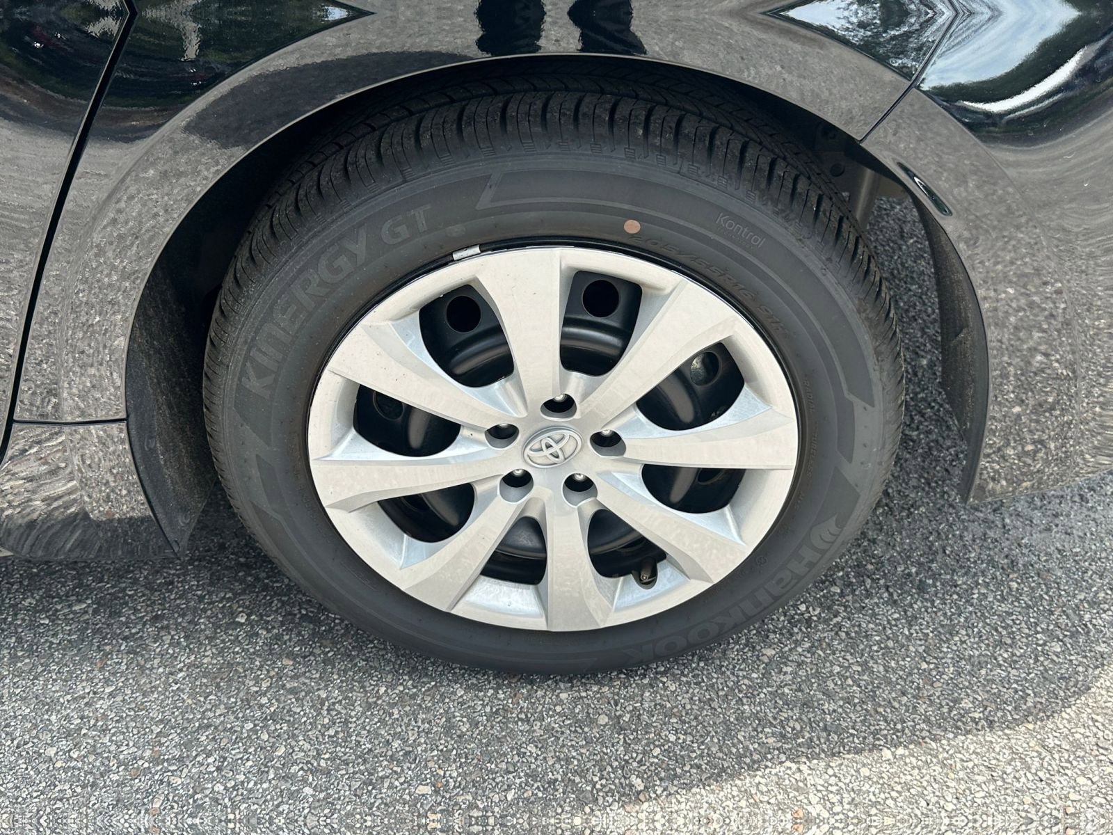 Thumbnail: 2025 Toyota Corolla - 23