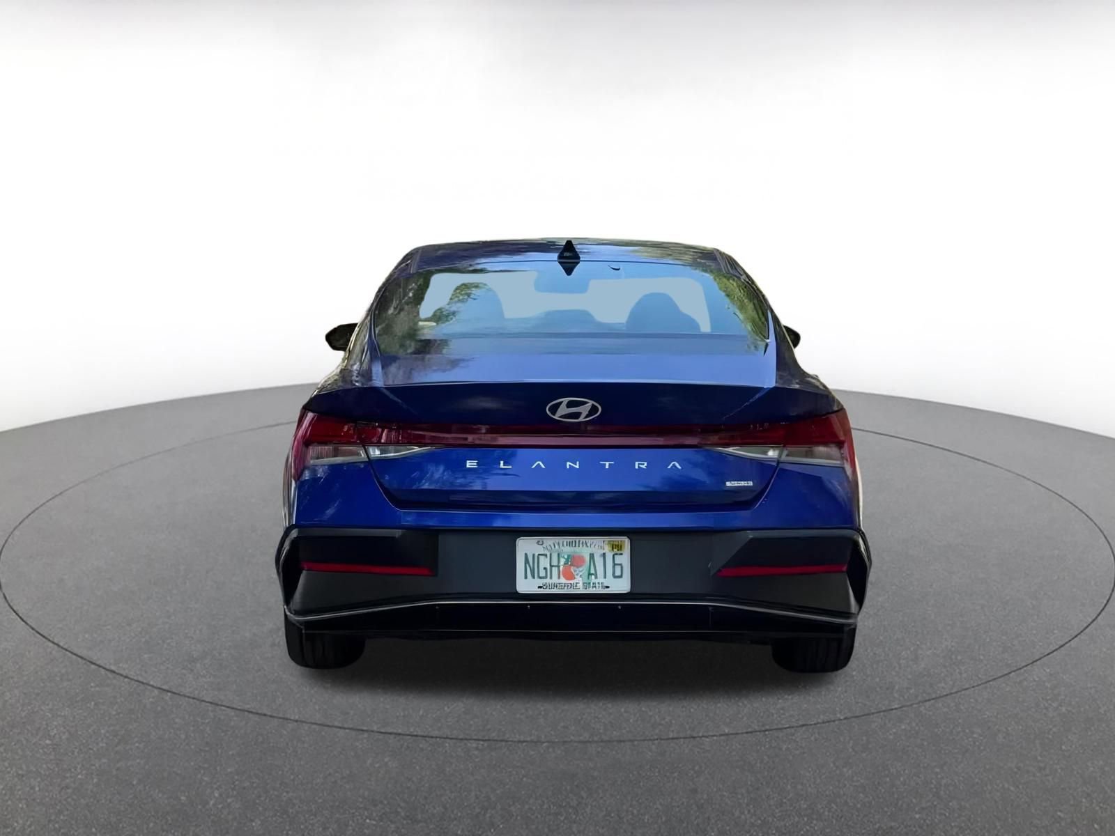 Thumbnail: 2025 Hyundai Elantra - 12