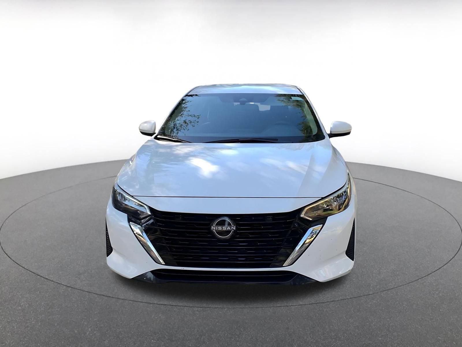 Thumbnail: 2025 Nissan Sentra - 2