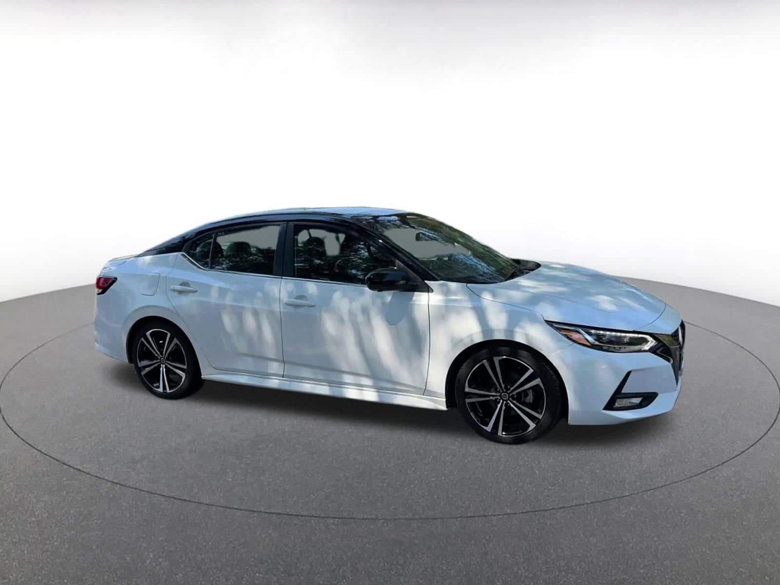 Thumbnail: 2021 Nissan Sentra - 2